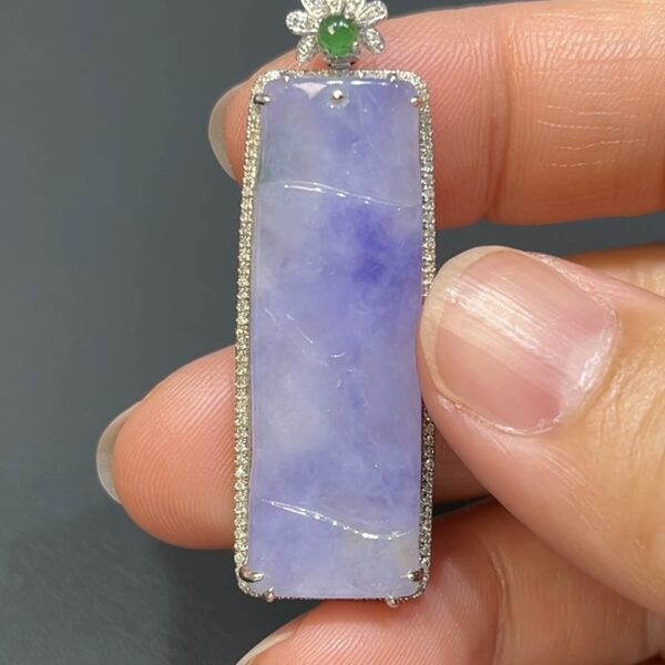 紫翡翠竹節墜飾｜18K白金鑲嵌＋鑽石｜天然玉器之雅韻之選｜商品編號#473