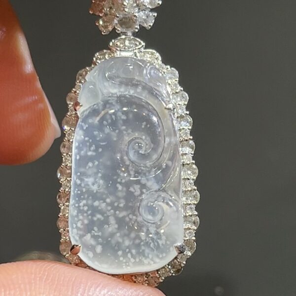 木那雪花棉翡翠如意吊墜｜18K白金鑲嵌 高級玉器精品｜商品編號#485