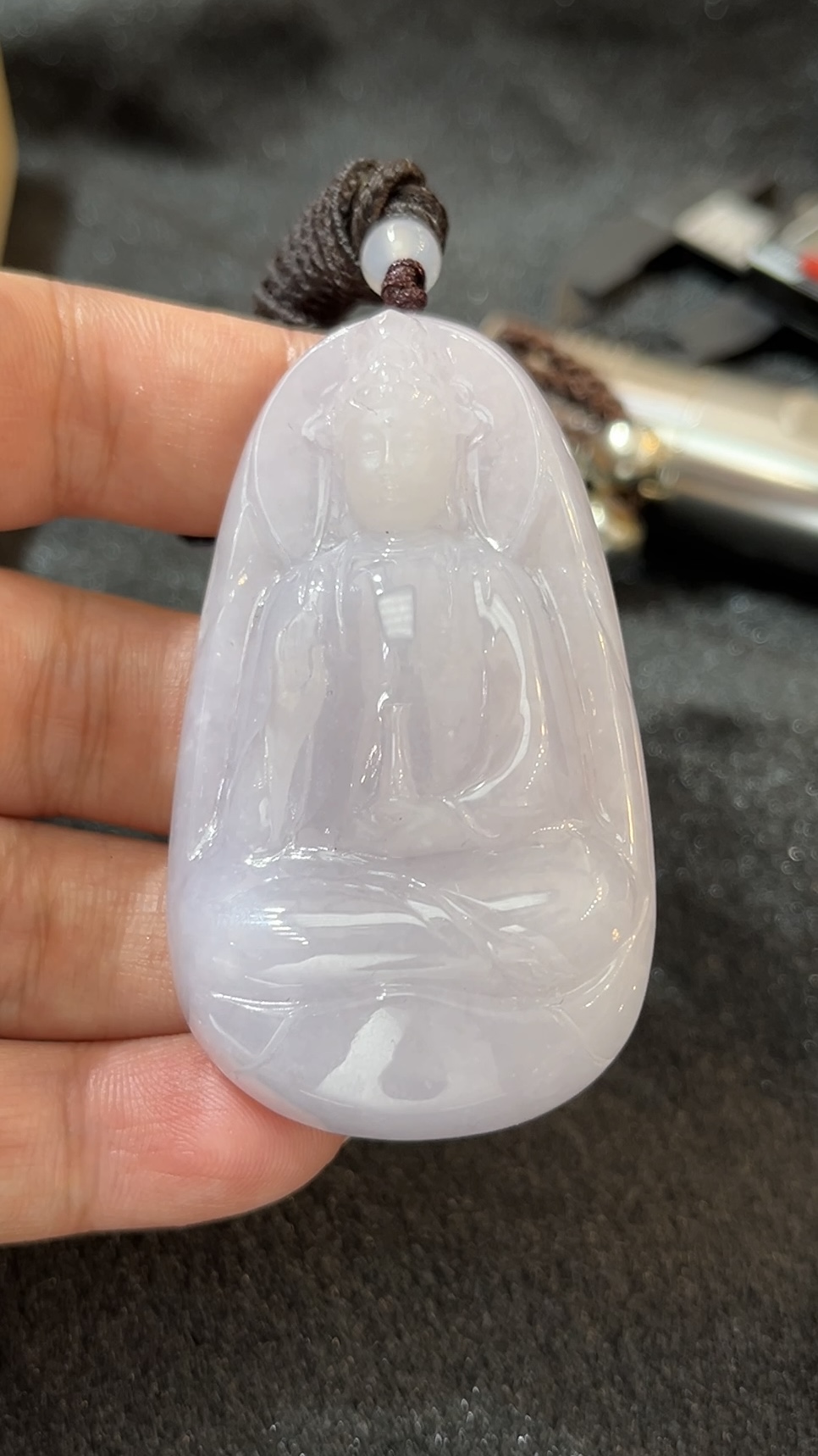 淺紫色翡翠觀音吊墜|大件厚身玉器推薦|天然 A 貨紫羅蘭翡翠吉祥守護 編號 #467 4 淺紫色翡翠觀音吊墜|大件厚身玉器推薦|天然 A 貨紫羅蘭翡翠吉祥守護 編號 #467 - Image 4