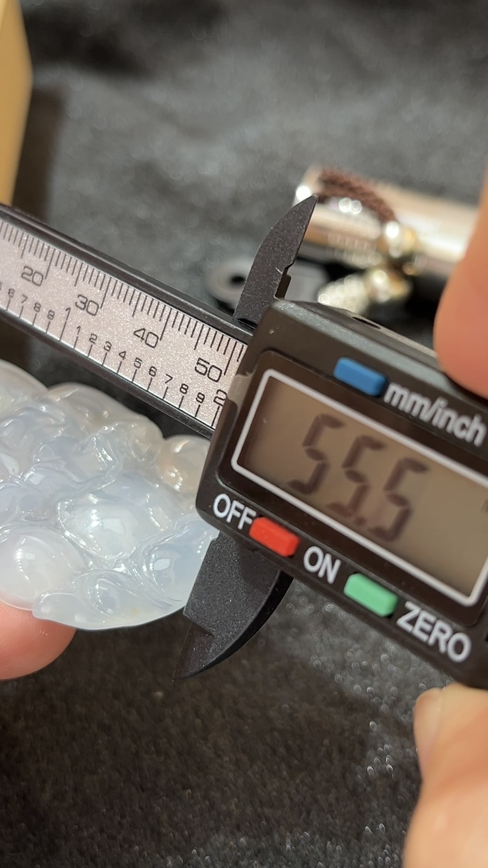 白色翡翠觀音吊墜|天然 A 貨玉器 厚身精品 吉祥守護推薦 編號 #468 7 白色翡翠觀音吊墜|天然 A 貨玉器 厚身精品 吉祥守護推薦 編號 #468 - Image 7