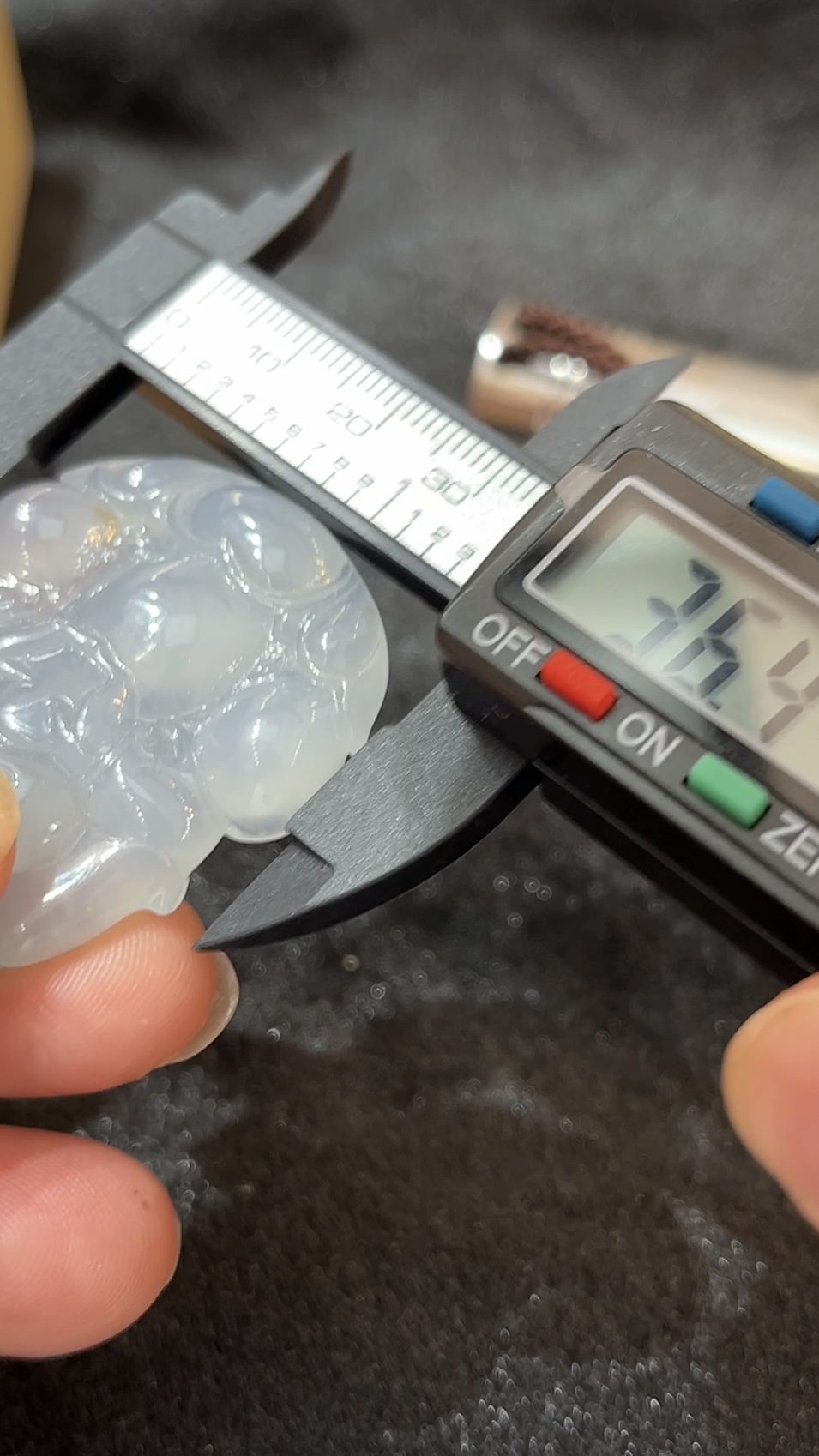 白色翡翠觀音吊墜|天然 A 貨玉器 厚身精品 吉祥守護推薦 編號 #468 8 白色翡翠觀音吊墜|天然 A 貨玉器 厚身精品 吉祥守護推薦 編號 #468 - Image 8