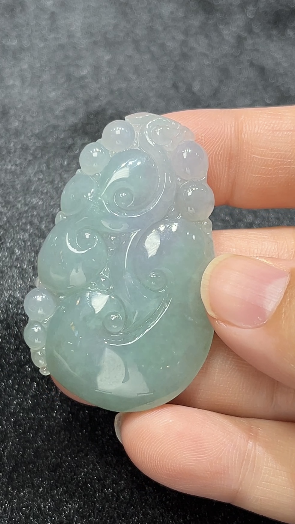 老種淺綠翡翠如意吊墜|線條優美|天然A貨玉器|商品編號#287 3 老種淺綠翡翠如意吊墜|線條優美|天然A貨玉器|商品編號#287 - Image 3