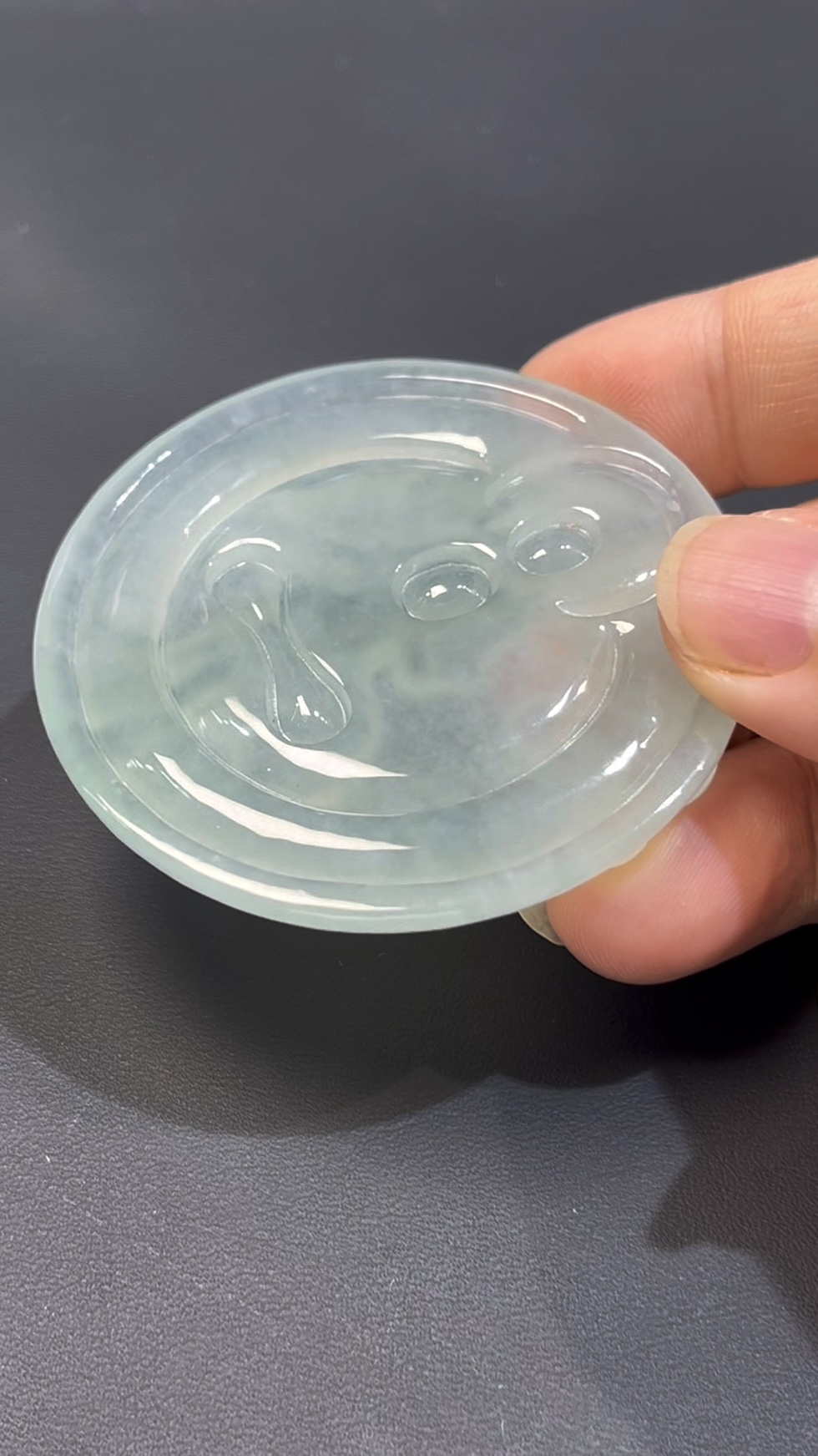 翡翠觀音| 高品質天然翡翠 × 甘露灑落 |玉器靈性守護 編號#501 7 翡翠觀音| 高品質天然翡翠 × 甘露灑落 |玉器靈性守護 編號#501 - Image 7