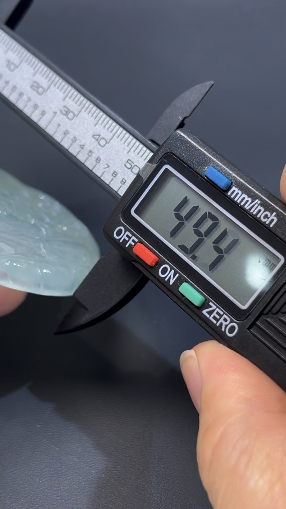 翡翠度母|天然高品質玉器・觀音眼淚化身・靈性守護佛像 #502 9 翡翠度母|天然高品質玉器・觀音眼淚化身・靈性守護佛像 #502 - Image 9