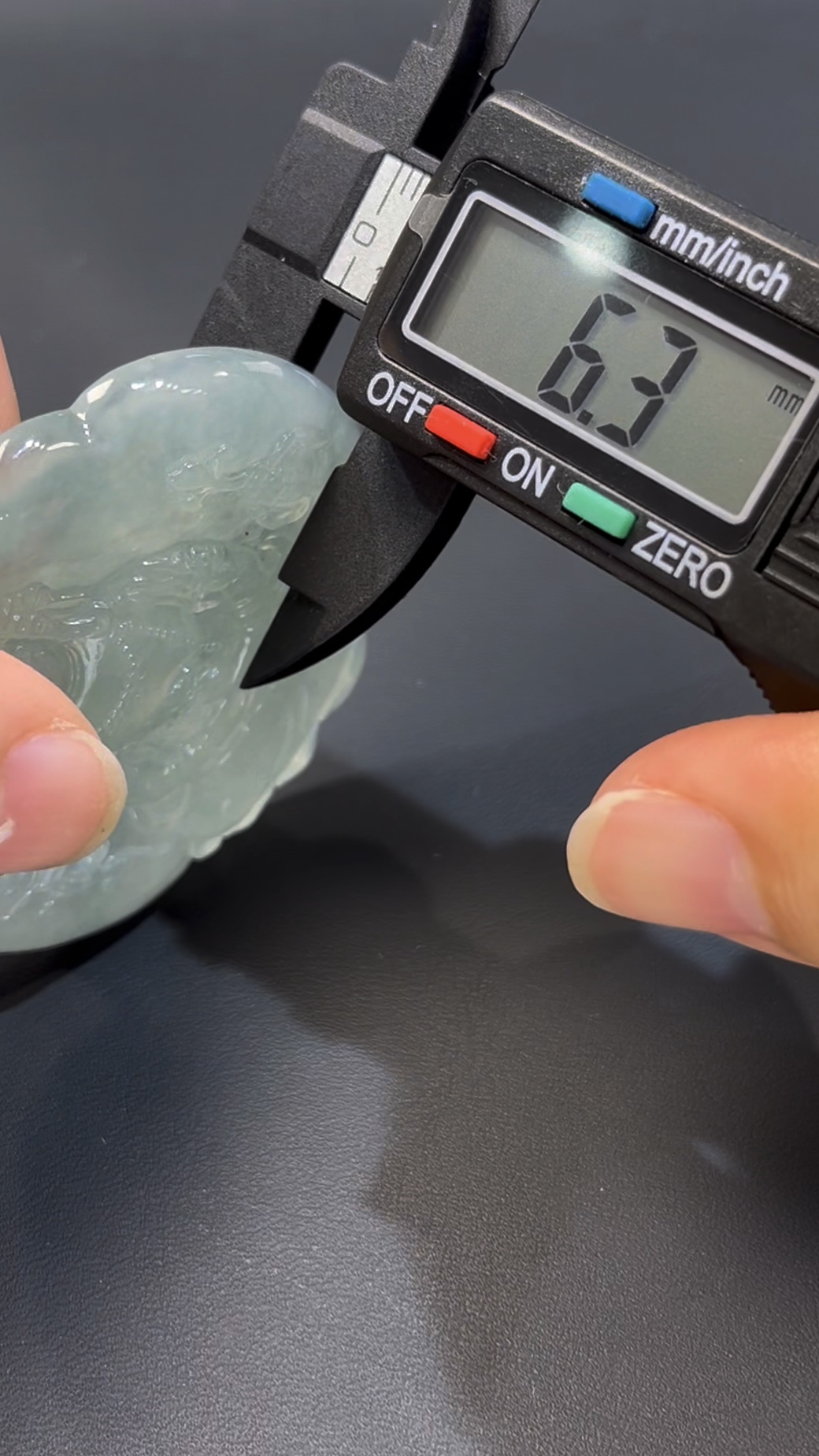 翡翠度母|天然高品質玉器・觀音眼淚化身・靈性守護佛像 #502 11 翡翠度母|天然高品質玉器・觀音眼淚化身・靈性守護佛像 #502 - Image 11