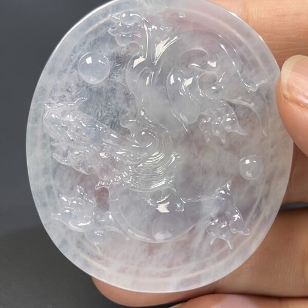 翡翠龍牌｜高品質天然翡翠 × 龍形雕刻 × 草書「騰飛」寓意吉祥玉器 #504