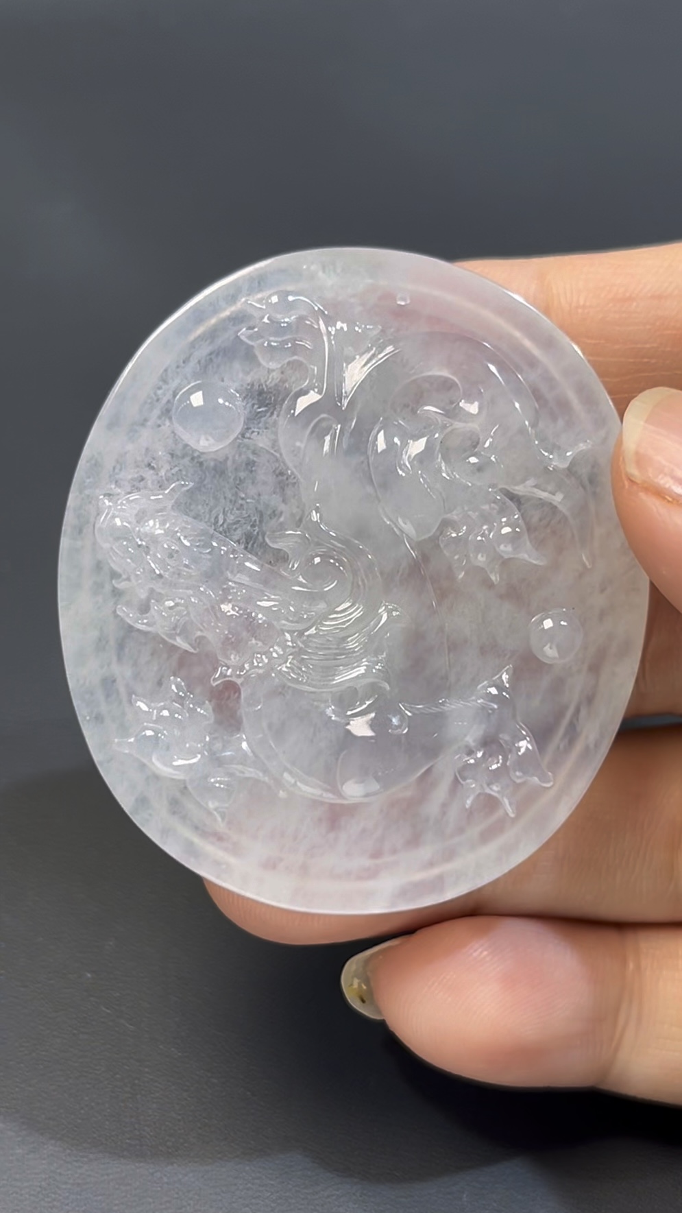 翡翠龍牌|高品質天然翡翠 × 龍形雕刻 × 草書「騰飛」寓意吉祥玉器 #504 1 翡翠龍牌|高品質天然翡翠 × 龍形雕刻 × 草書「騰飛」寓意吉祥玉器 #504