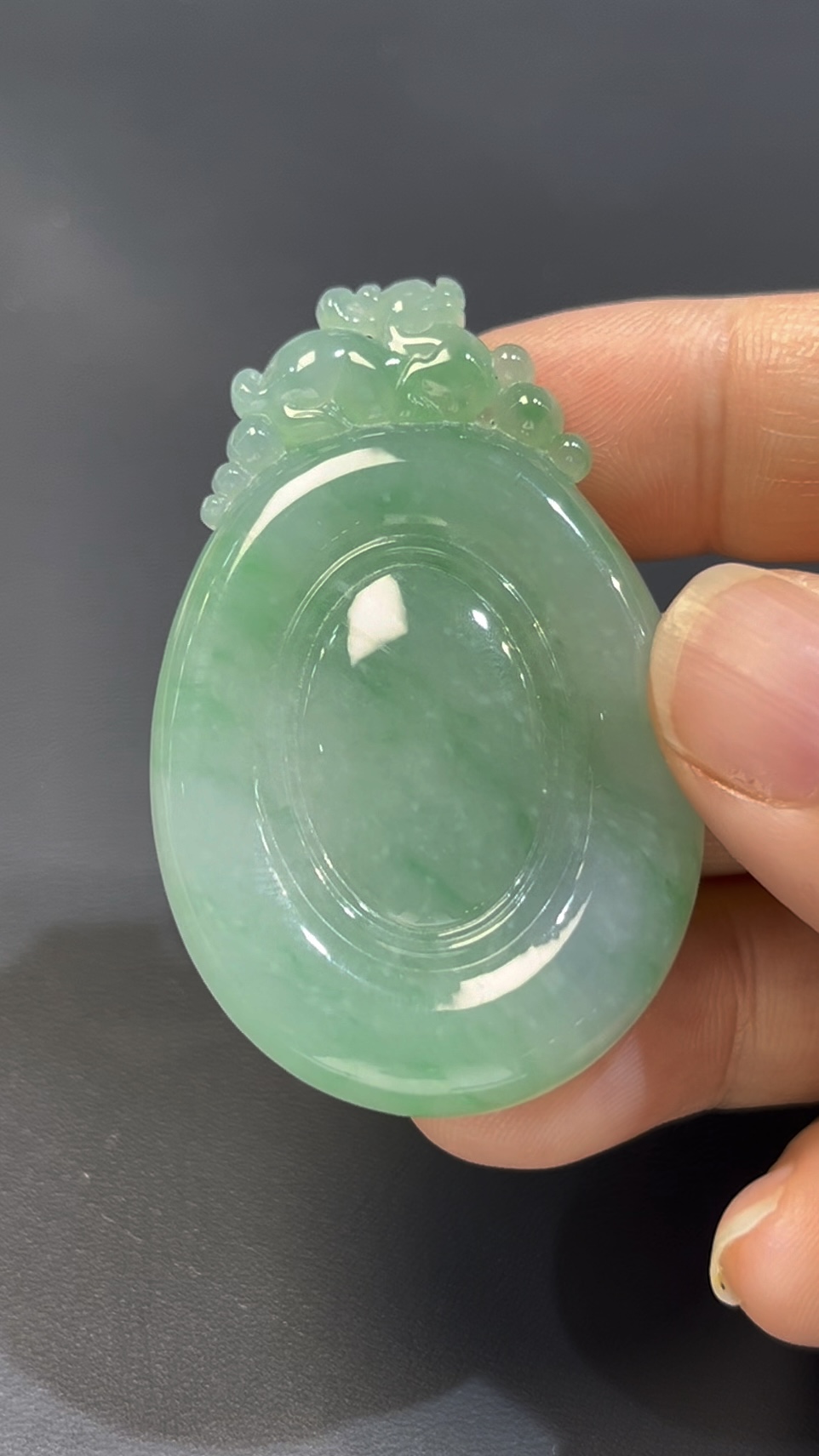 翡翠福貝 |天然翡翠 × 貔貅守財 × 貝殼象徵財富 × 吉祥玉器#505 3 翡翠福貝 |天然翡翠 × 貔貅守財 × 貝殼象徵財富 × 吉祥玉器#505 - Image 3