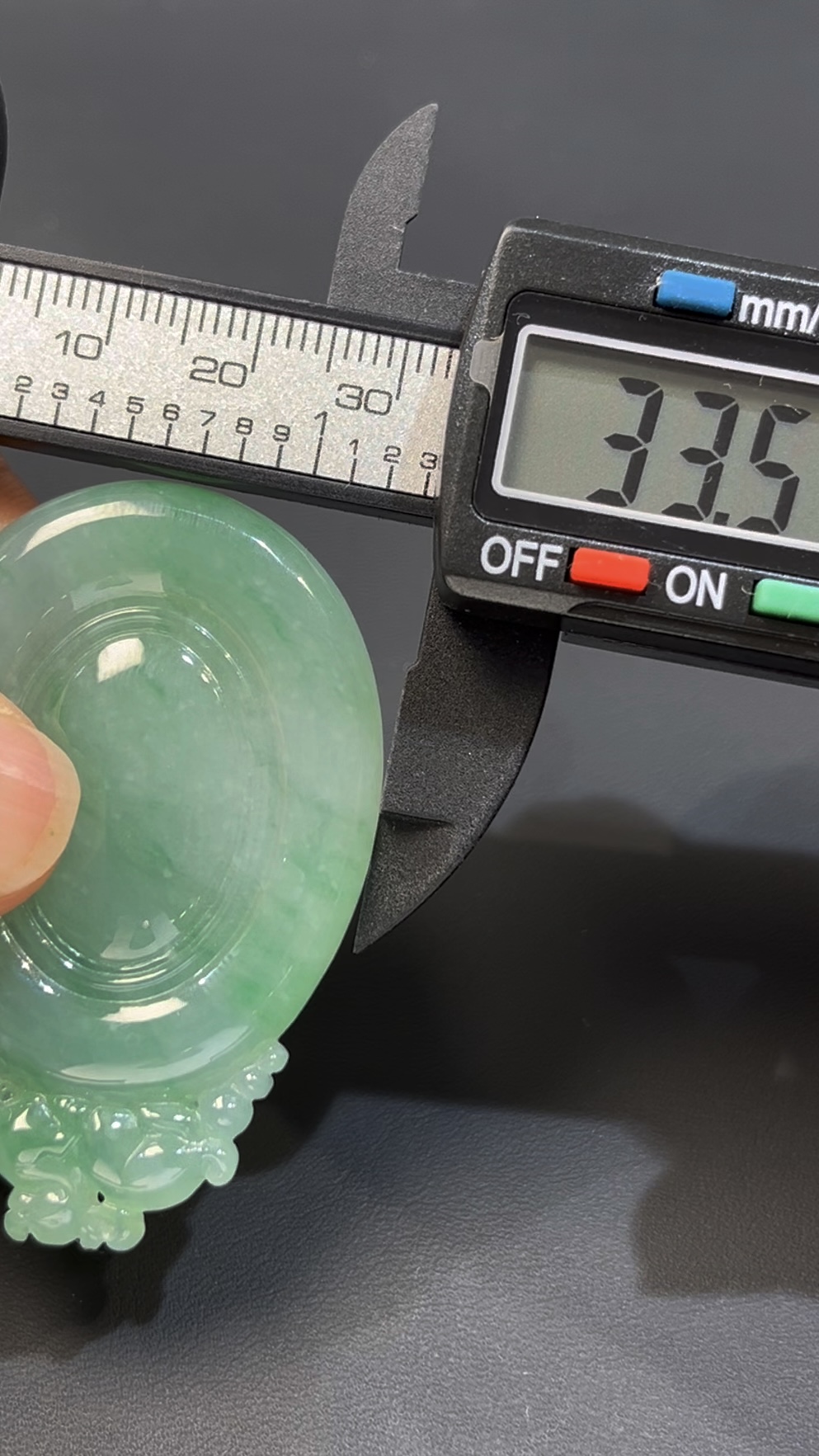 翡翠福貝 |天然翡翠 × 貔貅守財 × 貝殼象徵財富 × 吉祥玉器#505 5 翡翠福貝 |天然翡翠 × 貔貅守財 × 貝殼象徵財富 × 吉祥玉器#505 - Image 5