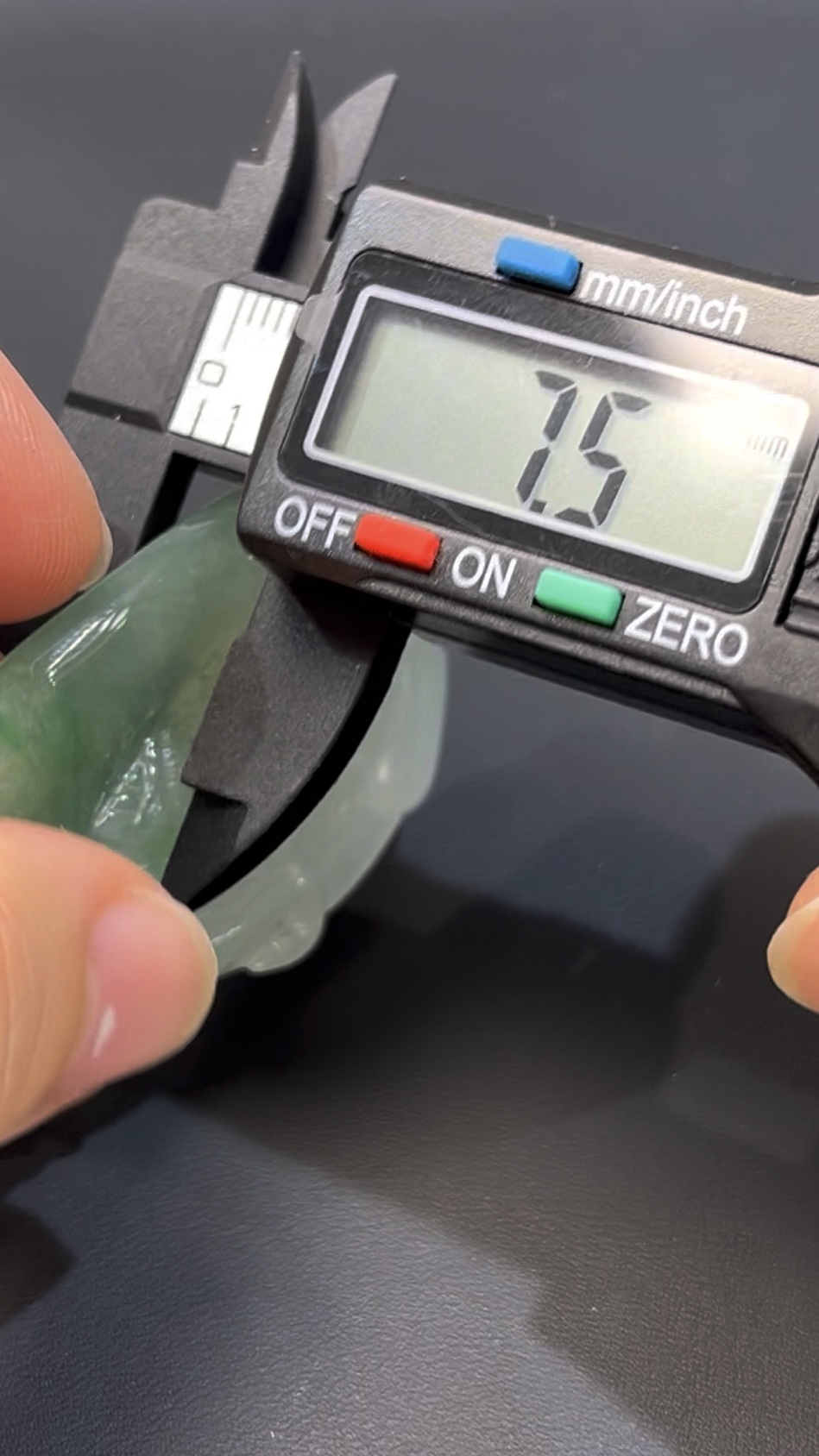 翡翠普賢菩薩 #509|天然翡翠 × 六牙白象 × 智慧與行願的玉器佛像推薦 10 翡翠普賢菩薩 #509|天然翡翠 × 六牙白象 × 智慧與行願的玉器佛像推薦 - Image 10