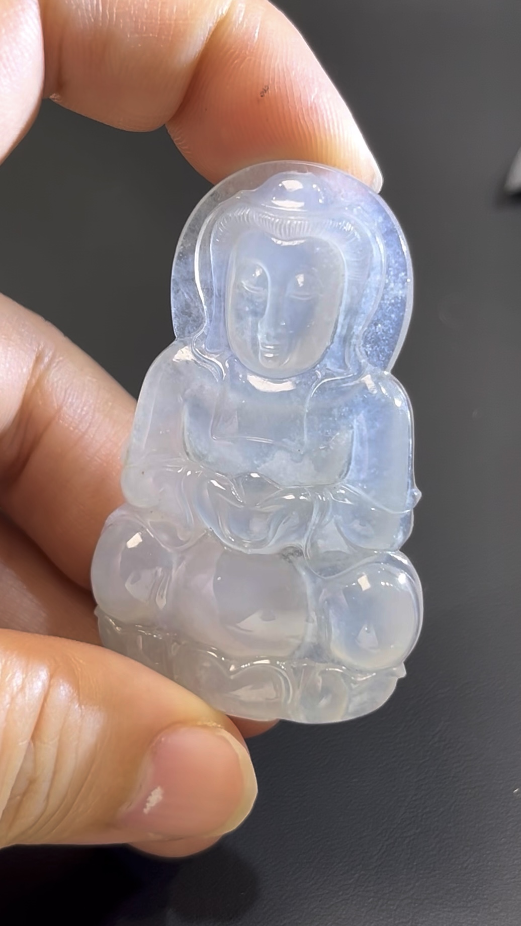 翡翠老坑種白冰觀音|品相完美 × 靈性守護 × 翡翠玉器推薦 #511 4 翡翠老坑種白冰觀音|品相完美 × 靈性守護 × 翡翠玉器推薦 #511 - Image 4