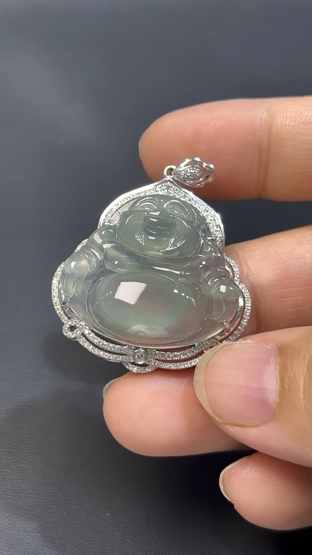 翡翠佛公|冰透玉質 × 鑽石鑲嵌 × 尊貴守護推薦 #513 3 翡翠佛公|冰透玉質 × 鑽石鑲嵌 × 尊貴守護推薦 #513 - Image 3