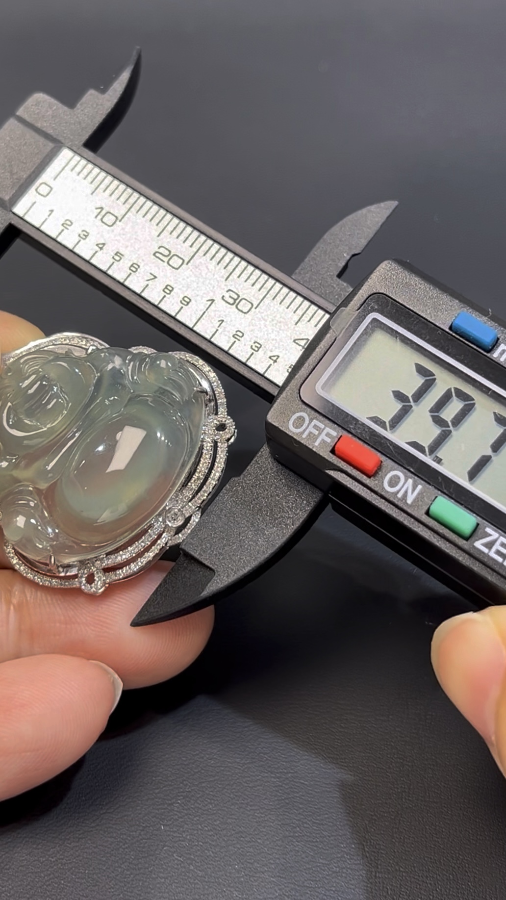 翡翠佛公|冰透玉質 × 鑽石鑲嵌 × 尊貴守護推薦 #513 10 翡翠佛公|冰透玉質 × 鑽石鑲嵌 × 尊貴守護推薦 #513 - Image 10