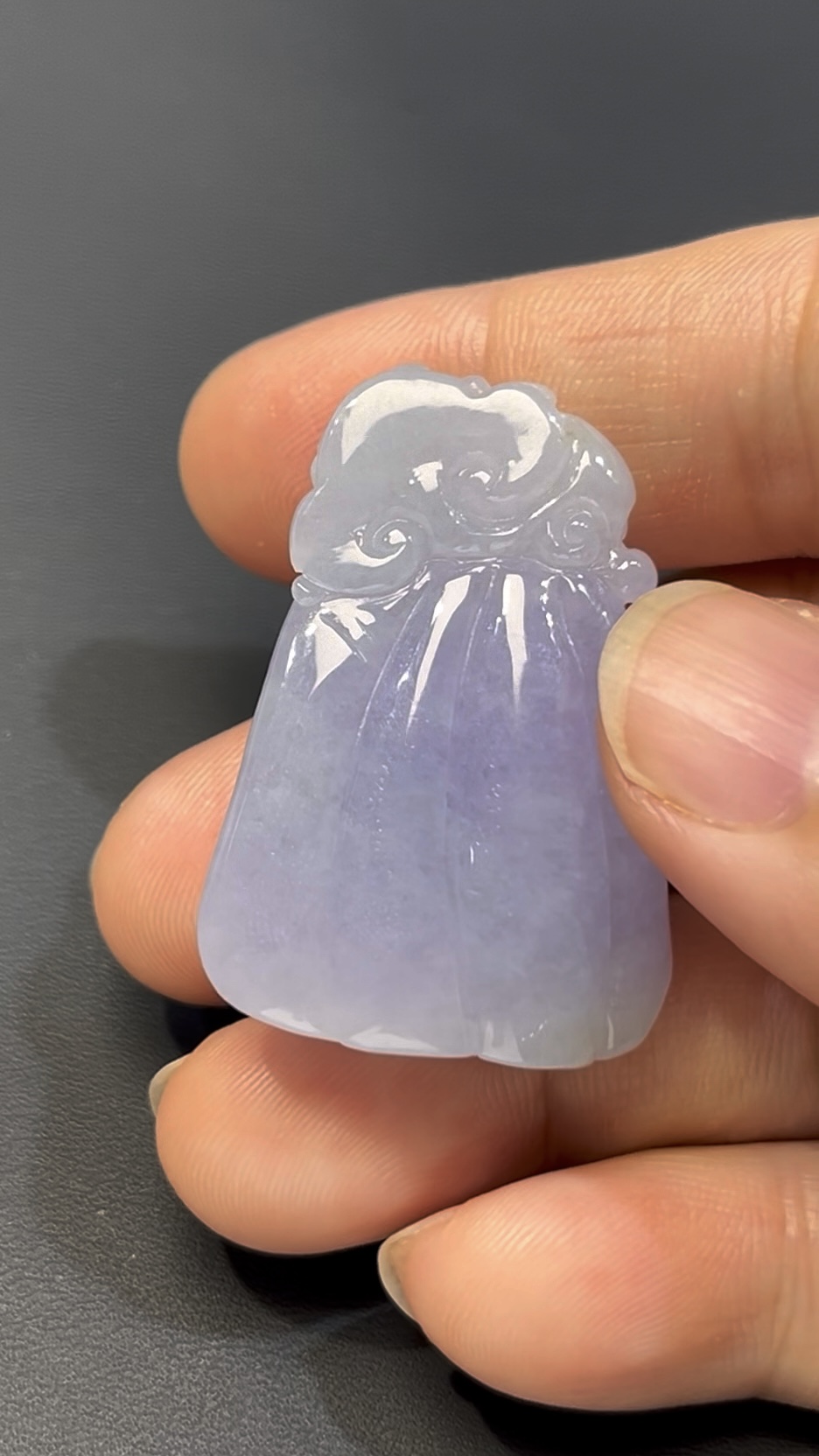 翡翠蓮蓬|紫羅蘭翡翠 × 小青蛙立體雕刻 × 呱呱來財寓意玉器推薦 #519 6 翡翠蓮蓬|紫羅蘭翡翠 × 小青蛙立體雕刻 × 呱呱來財寓意玉器推薦 #519 - Image 6