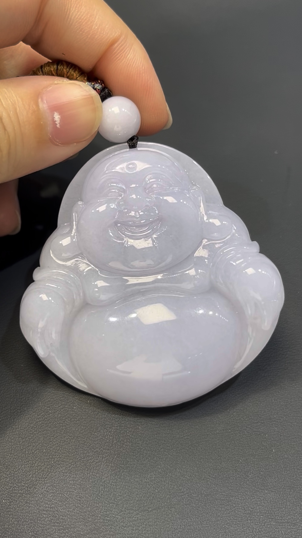 翡翠彌勒佛|大型淺紫翡翠玉雕 × 靈性守護 × 編號#522玉器精品推薦 4 翡翠彌勒佛|大型淺紫翡翠玉雕 × 靈性守護 × 編號#522玉器精品推薦 - Image 4