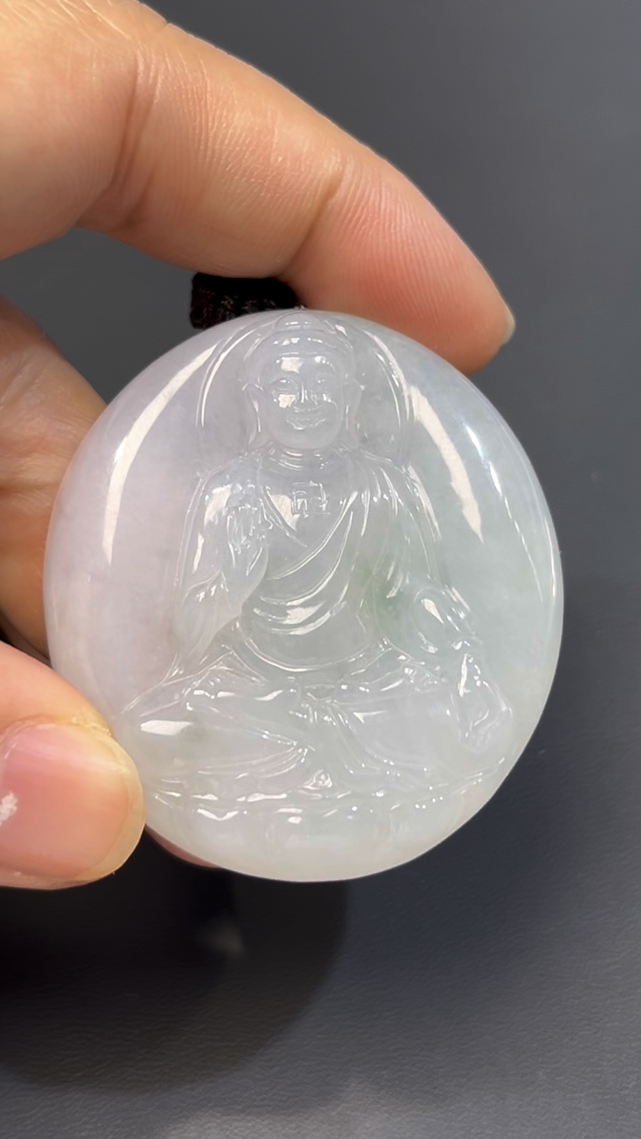 翡翠大日如來|厚重大件佛祖玉雕 × 靈性莊嚴 × 編號#523翡翠精品推薦 1 翡翠大日如來|厚重大件佛祖玉雕 × 靈性莊嚴 × 編號#523翡翠精品推薦