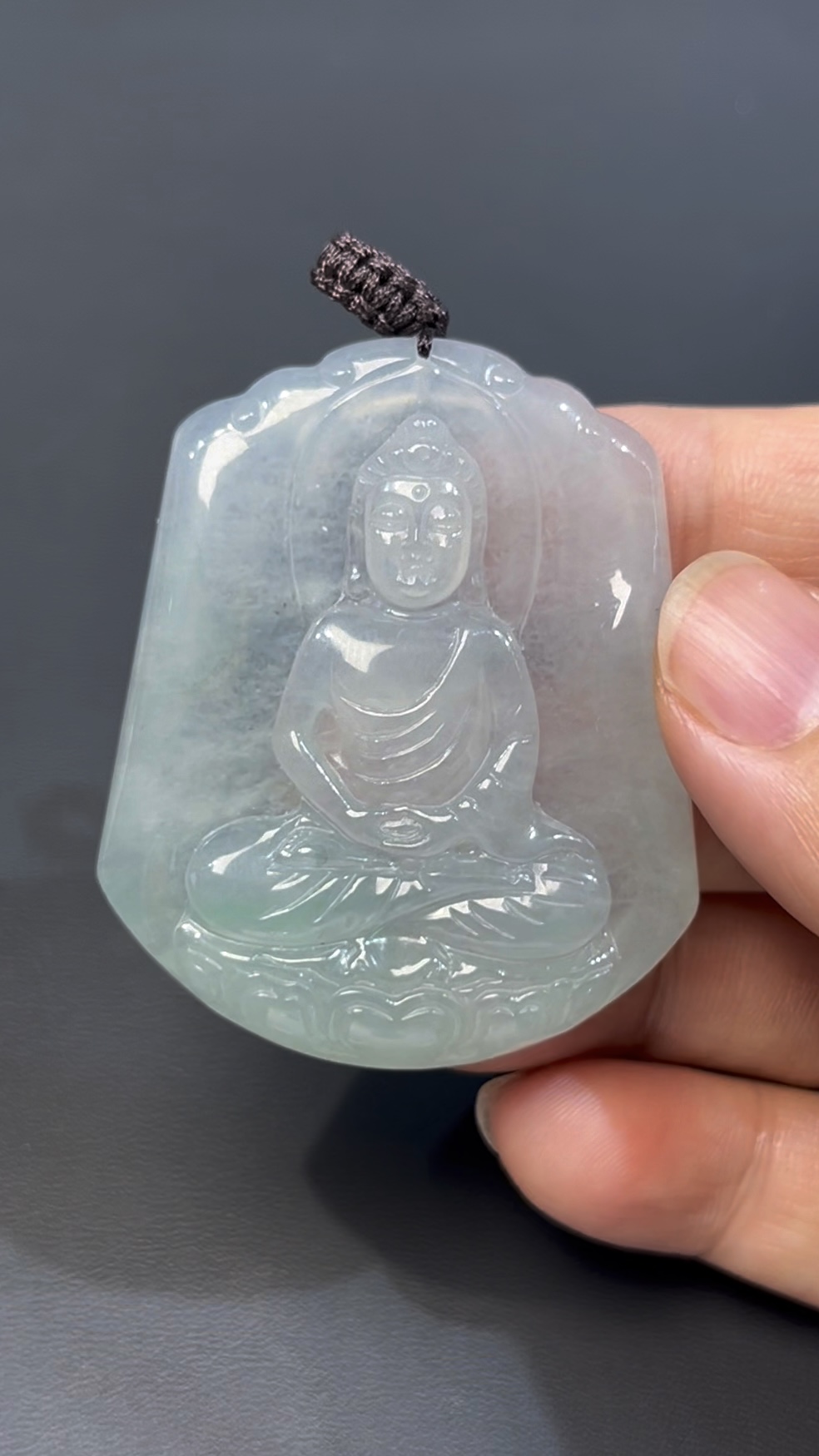 翡翠大日如來|佛祖端莊 × 靈性莊嚴 × 編號#524天然玉器推薦 1 翡翠大日如來|佛祖端莊 × 靈性莊嚴 × 編號#524天然玉器推薦