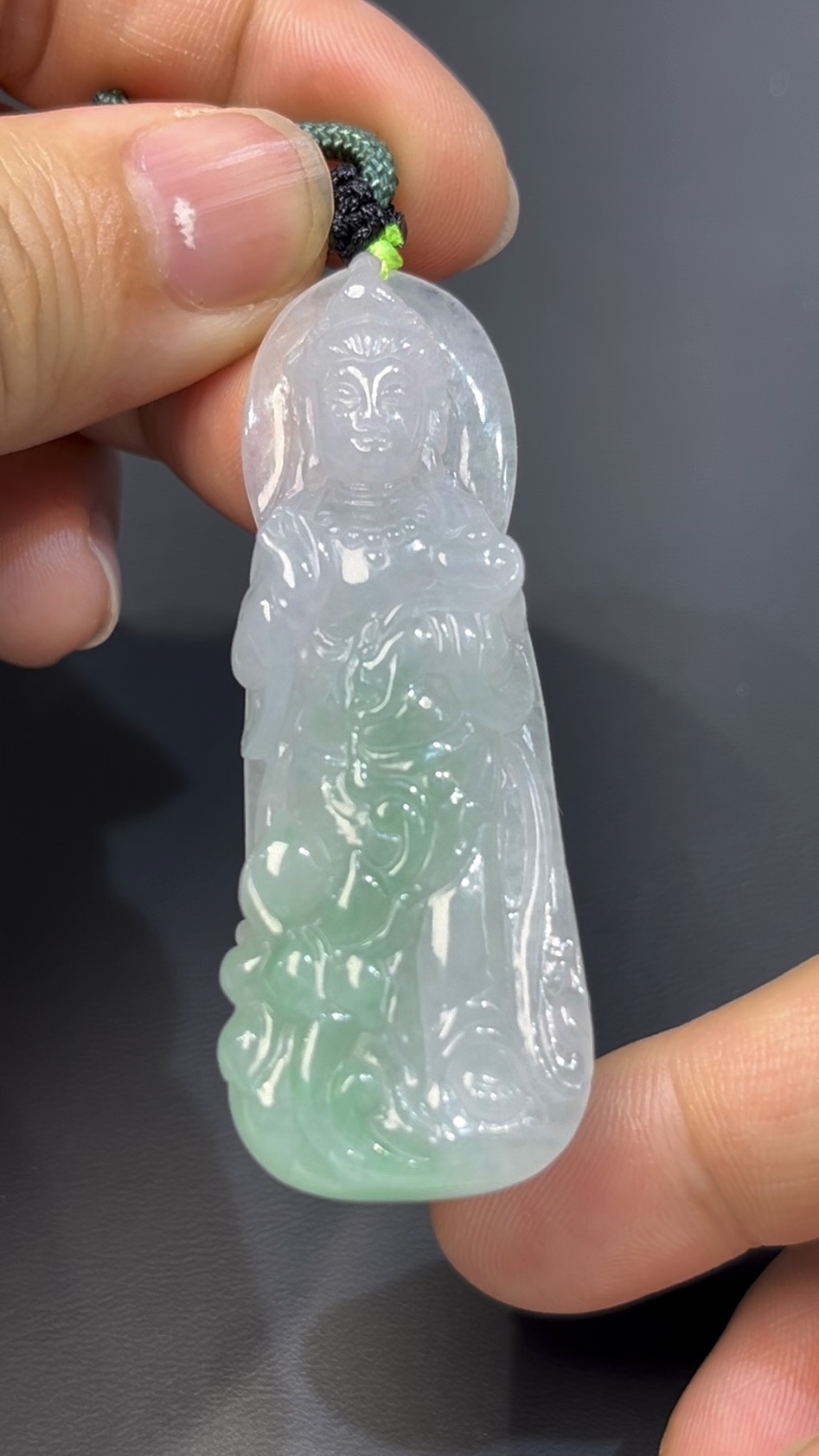 翡翠觀音|編號#529 站姿觀音 × 玉質溫潤 × 慈悲守護 × 靈性玉器推薦 9 翡翠觀音|編號#529 站姿觀音 × 玉質溫潤 × 慈悲守護 × 靈性玉器推薦 - Image 9