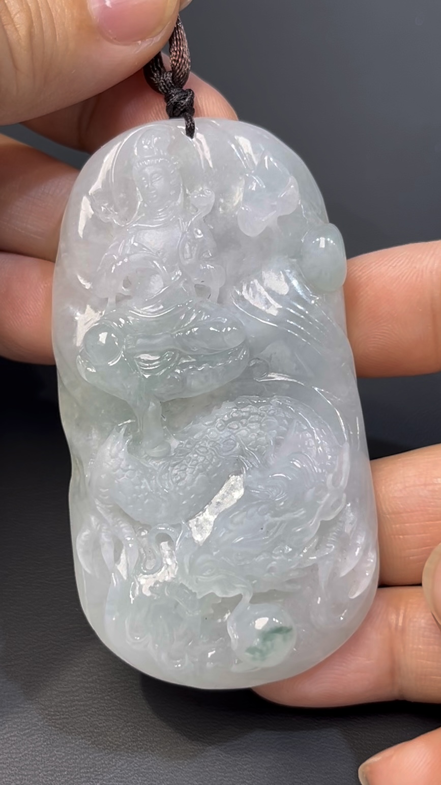 翡翠觀音騎龍|編號#530 立體雕刻 × 龍騰護法 × 靈性玉器 × 翡翠精品推薦 6 翡翠觀音騎龍|編號#530 立體雕刻 × 龍騰護法 × 靈性玉器 × 翡翠精品推薦 - Image 6
