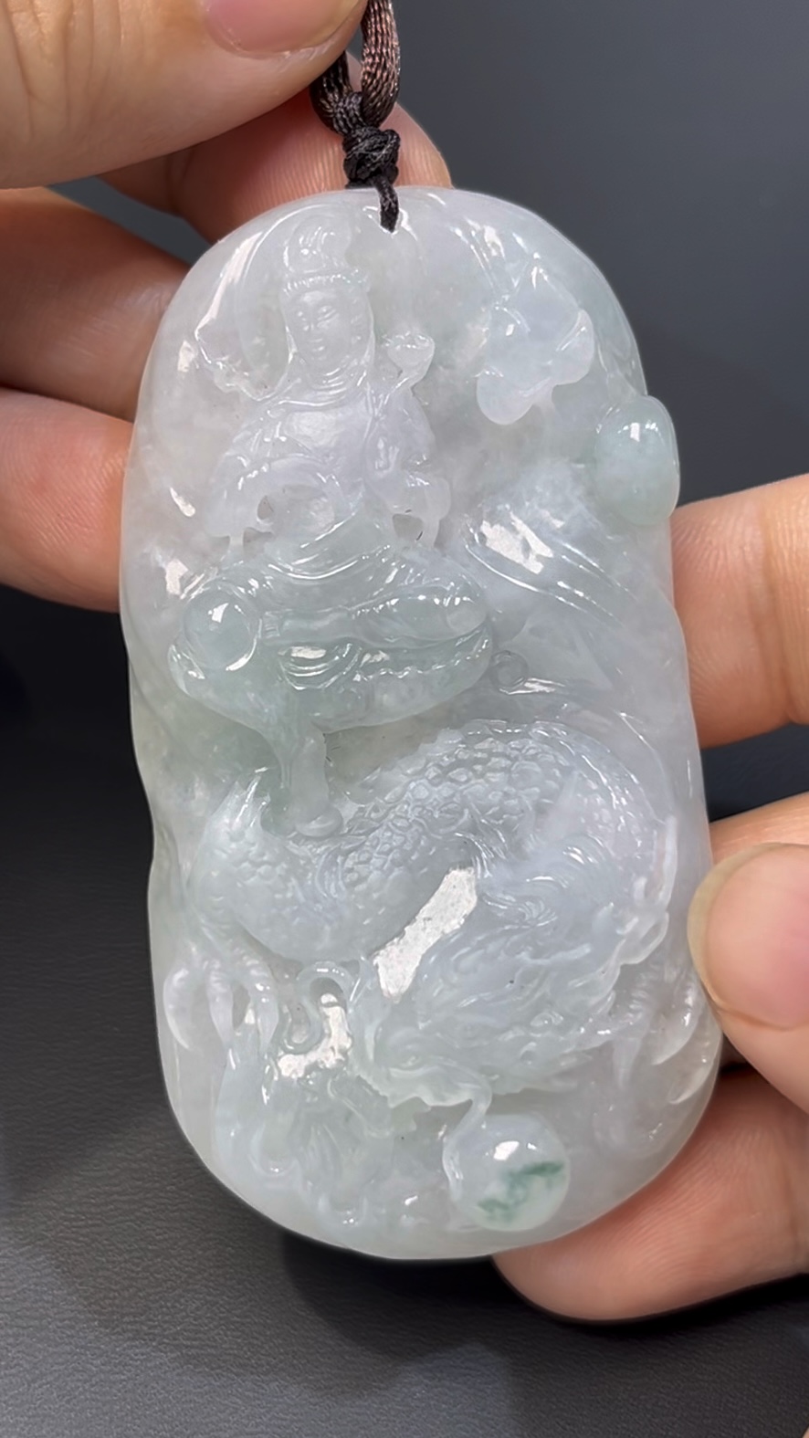 翡翠觀音騎龍|編號#530 立體雕刻 × 龍騰護法 × 靈性玉器 × 翡翠精品推薦 7 翡翠觀音騎龍|編號#530 立體雕刻 × 龍騰護法 × 靈性玉器 × 翡翠精品推薦 - Image 7