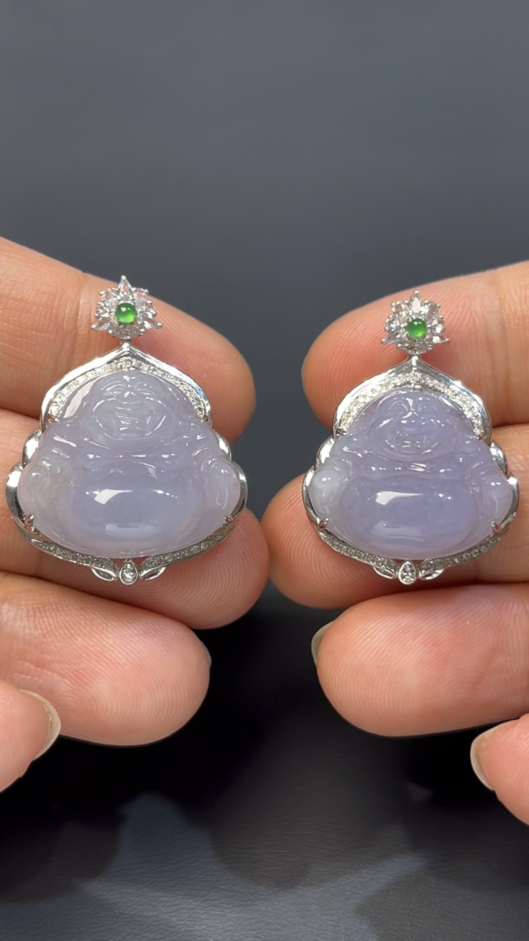 翡翠佛公 · 編號#544 & #545 同料一對 · 淺紫之靜 · 鑽光護福 7 翡翠佛公 · 編號#544 & #545 同料一對 · 淺紫之靜 · 鑽光護福 - Image 7