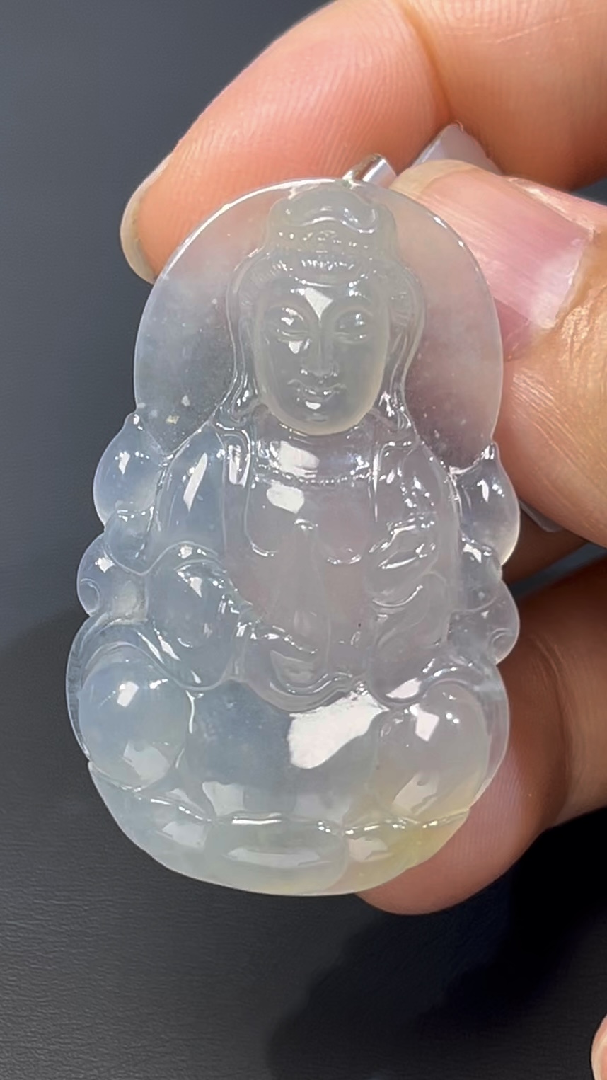 冰透翡翠觀音 · 靈性玉雕 · 編號#549 3 冰透翡翠觀音 · 靈性玉雕 · 編號#549 - Image 3
