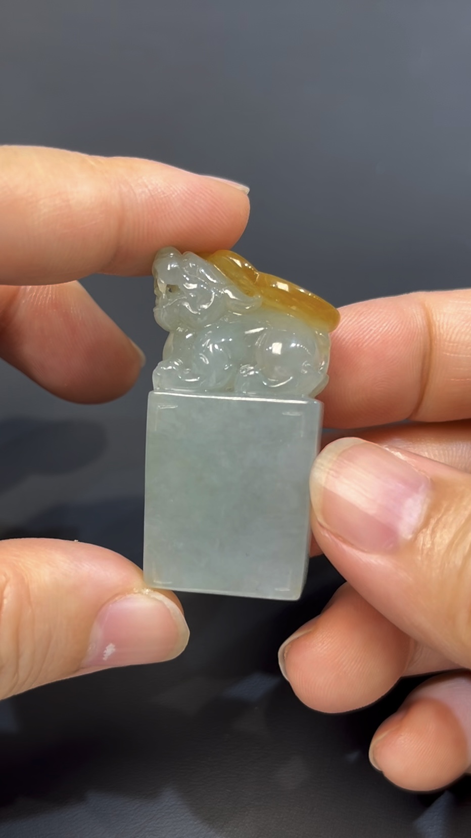 翡翠貔貅印章 · 黃翡銅錢巧雕 · 編號#569 · 招財進寶 × 鎮宅守護 × 收藏精品 2 翡翠貔貅印章 · 黃翡銅錢巧雕 · 編號#569 · 招財進寶 × 鎮宅守護 × 收藏精品 - Image 2