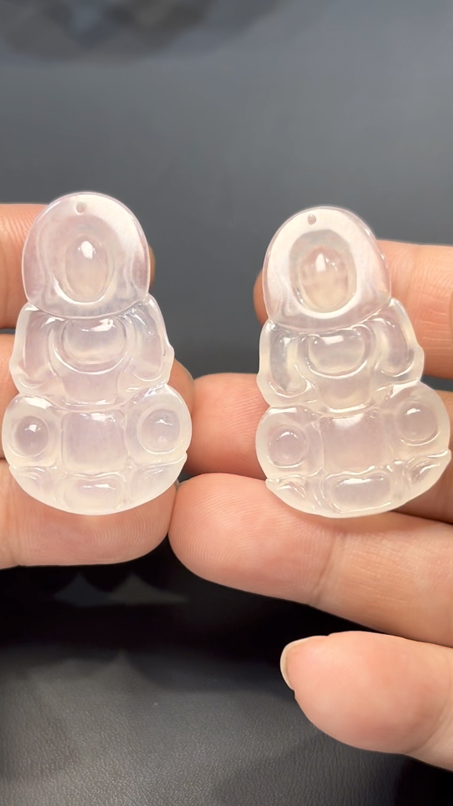 冰透高品質翡翠觀音一對|同料雕刻 × 靈性守護 × 收藏精品|編號 #575 8 冰透高品質翡翠觀音一對|同料雕刻 × 靈性守護 × 收藏精品|編號 #575 - Image 8