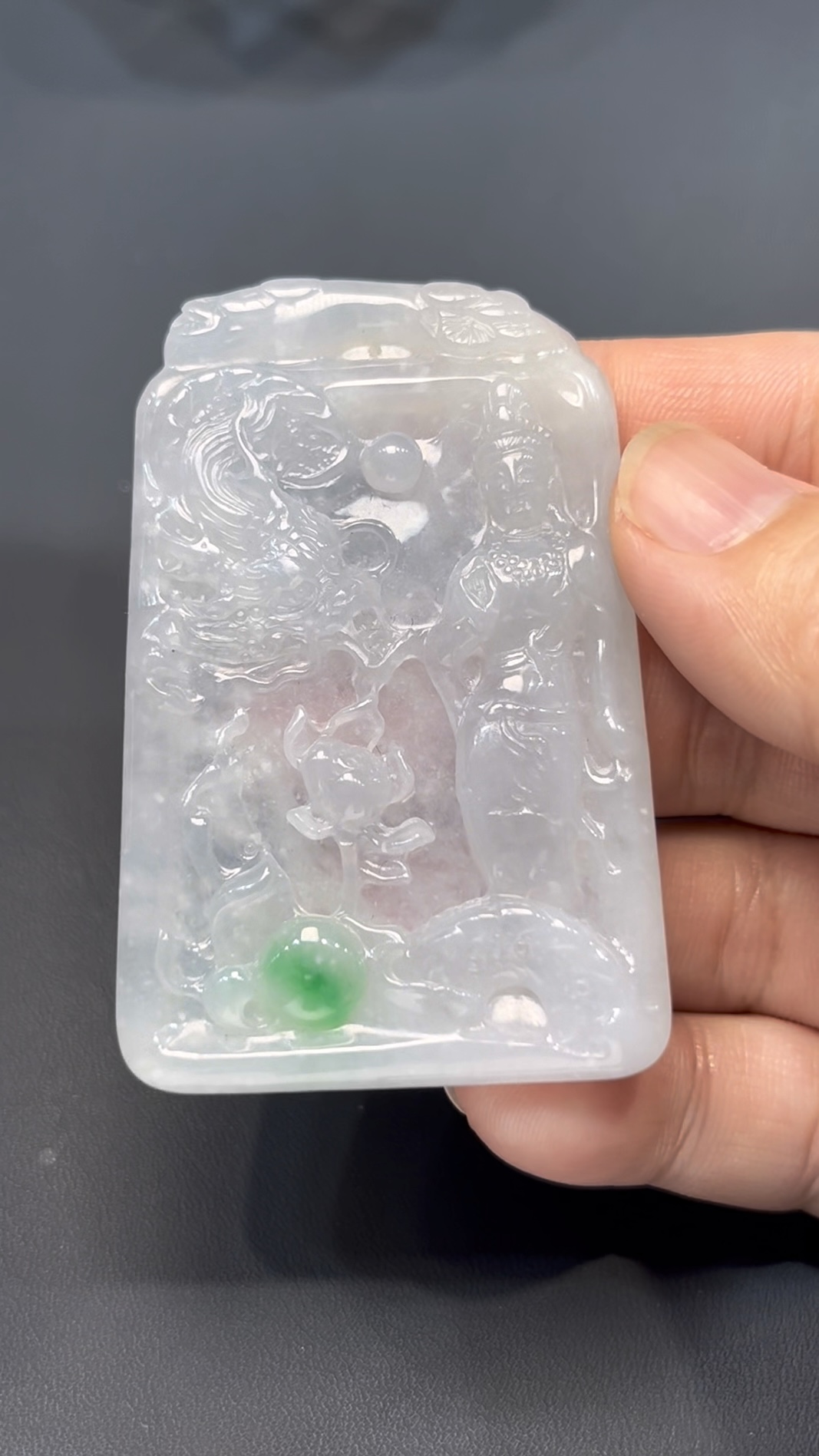 天然翡翠觀音龍牌|立體雕刻|編號#576|站姿觀音守護龍氣 3 天然翡翠觀音龍牌|立體雕刻|編號#576|站姿觀音守護龍氣 - Image 3