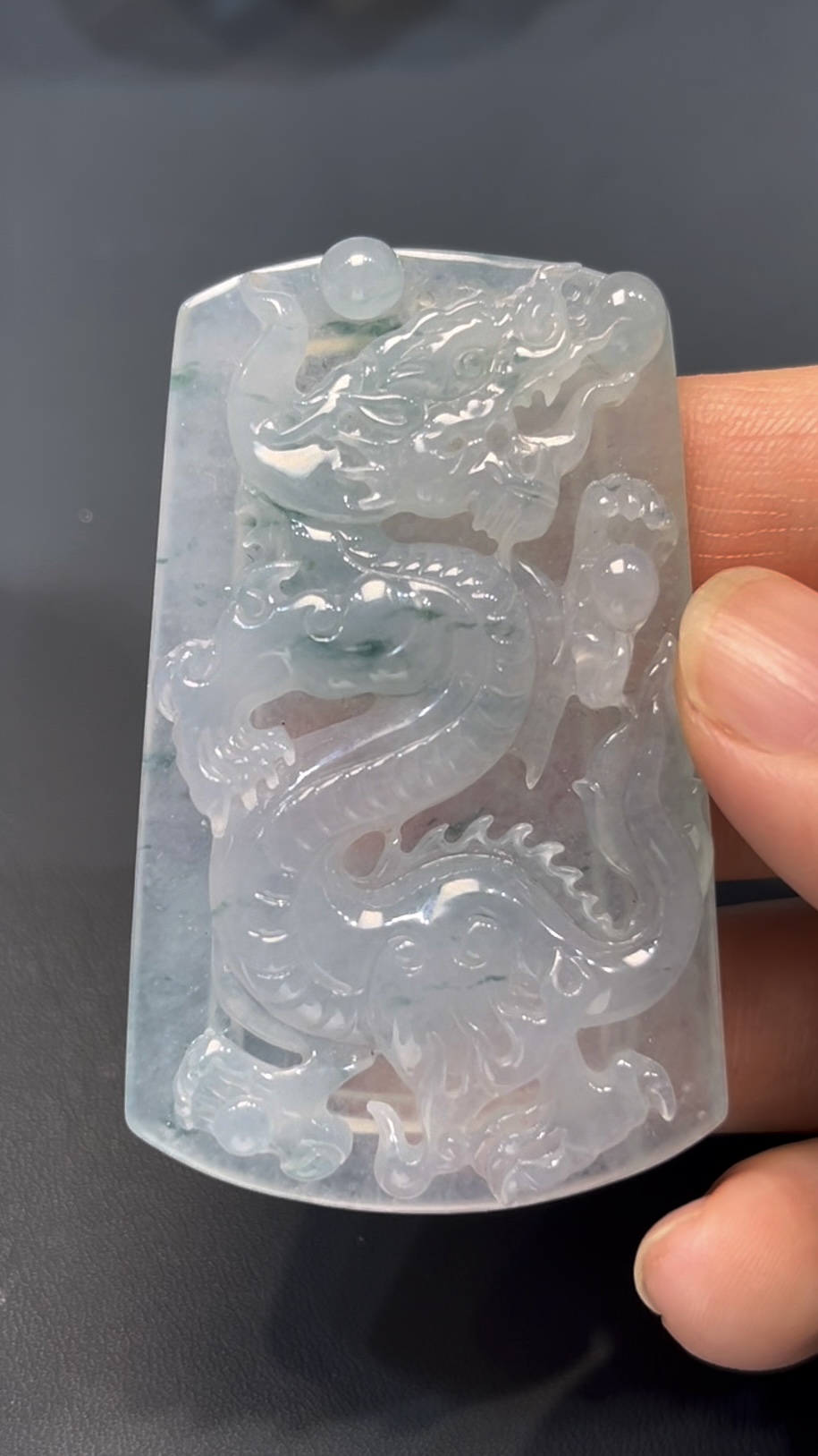 天然翡翠龍牌|質地細膩 × 立體雕刻|編號#578|祥龍護主 × 收藏吉祥物 8 天然翡翠龍牌|質地細膩 × 立體雕刻|編號#578|祥龍護主 × 收藏吉祥物 - Image 8