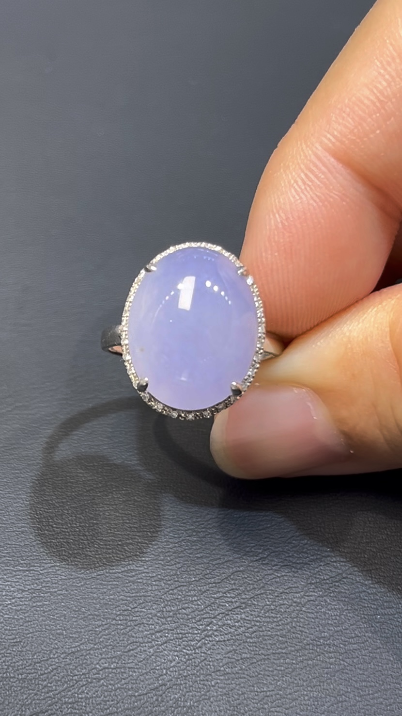 紫羅蘭翡翠蛋面戒指|編號#593|天然翡翠 × 18K白金戒托|高貴典雅 × 女性翡翠戒指推薦 1 紫羅蘭翡翠蛋面戒指|編號#593|天然翡翠 × 18K白金戒托|高貴典雅 × 女性翡翠戒指推薦