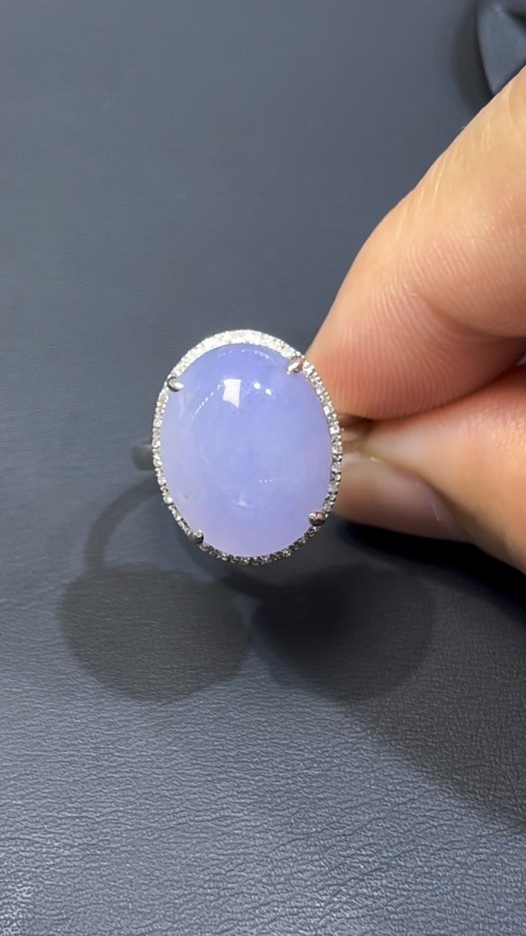 紫羅蘭翡翠蛋面戒指|編號#593|天然翡翠 × 18K白金戒托|高貴典雅 × 女性翡翠戒指推薦 5 紫羅蘭翡翠蛋面戒指|編號#593|天然翡翠 × 18K白金戒托|高貴典雅 × 女性翡翠戒指推薦 - Image 5
