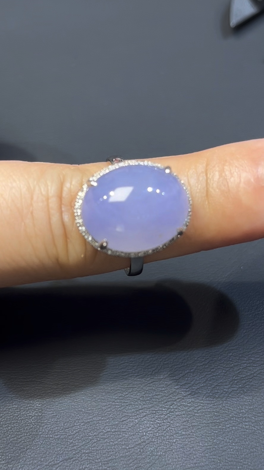 紫羅蘭翡翠蛋面戒指|編號#593|天然翡翠 × 18K白金戒托|高貴典雅 × 女性翡翠戒指推薦 8 紫羅蘭翡翠蛋面戒指|編號#593|天然翡翠 × 18K白金戒托|高貴典雅 × 女性翡翠戒指推薦 - Image 8