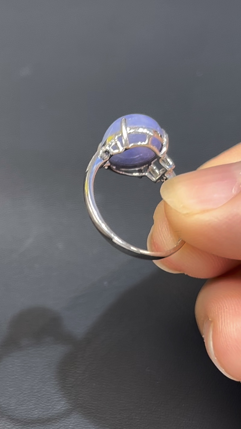 紫羅蘭翡翠蛋面|濃郁紫色 × 18K白金鑲嵌 × 簡約高雅|編號 #602 8 紫羅蘭翡翠蛋面|濃郁紫色 × 18K白金鑲嵌 × 簡約高雅|編號 #602 - Image 8