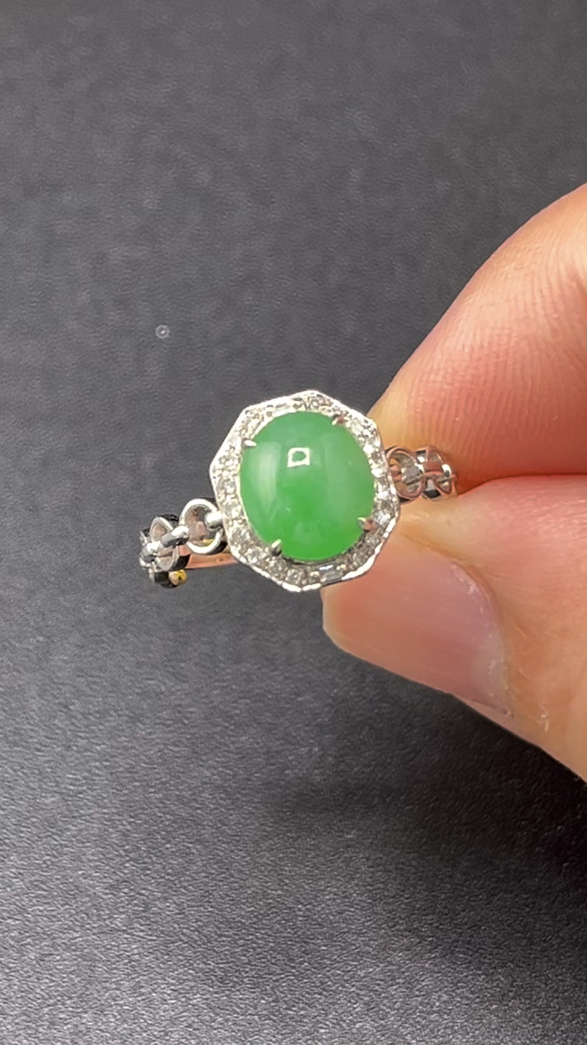 18K白金翡翠戒指 鑽石圍邊 八邊形幾何造型 限量精品|編號 #610 2 18K白金翡翠戒指 鑽石圍邊 八邊形幾何造型 限量精品|編號 #610 - Image 2