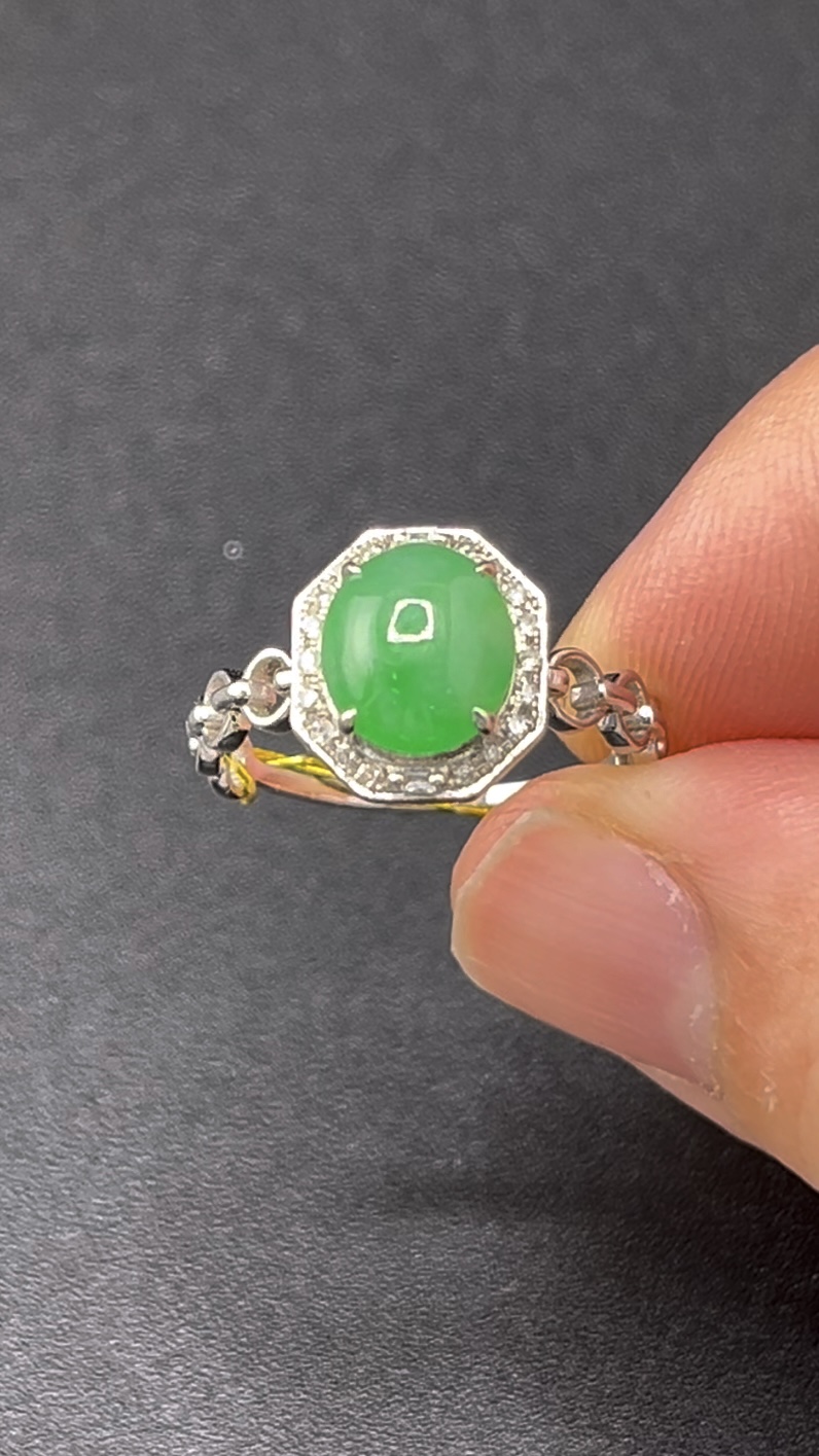 18K白金翡翠戒指 鑽石圍邊 八邊形幾何造型 限量精品|編號 #610 1 18K白金翡翠戒指 鑽石圍邊 八邊形幾何造型 限量精品|編號 #610