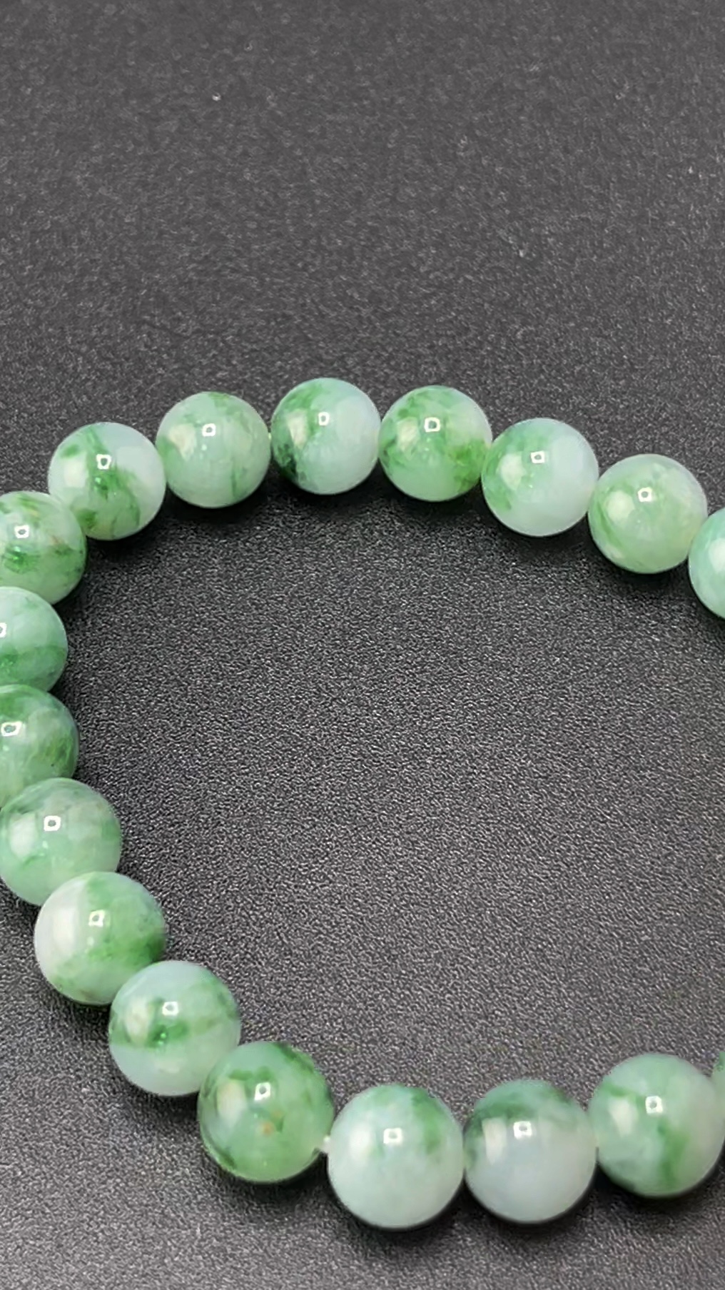 翡翠精品推薦|編號#613 綠色圓珠手串 展現女性靈性與時尚 2 翡翠精品推薦|編號#613 綠色圓珠手串 展現女性靈性與時尚 - Image 2