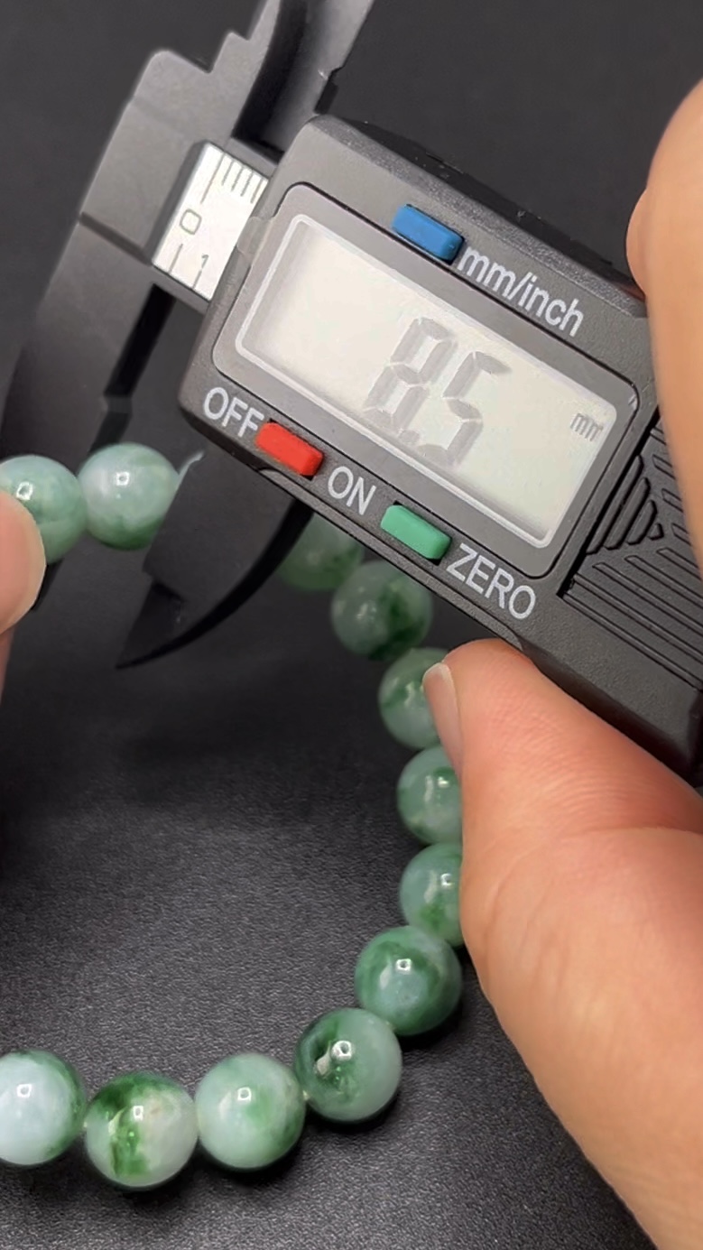 翡翠精品推薦|編號#613 綠色圓珠手串 展現女性靈性與時尚 10 翡翠精品推薦|編號#613 綠色圓珠手串 展現女性靈性與時尚 - Image 10