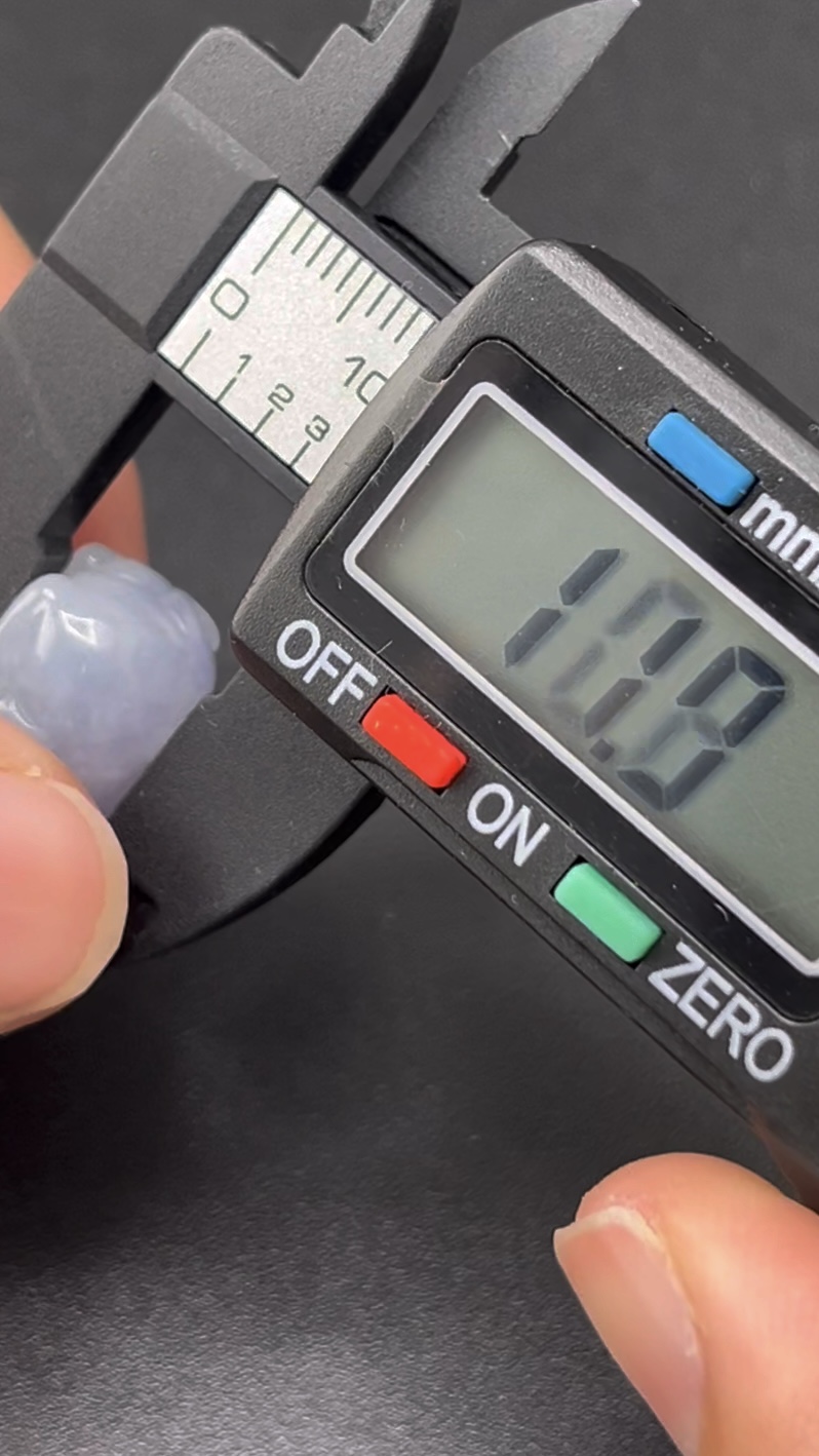 天然紫翡翠福豬玉雕 編號#616 紫羅蘭色系 富足好運 吉祥精品 12 天然紫翡翠福豬玉雕 編號#616 紫羅蘭色系 富足好運 吉祥精品 - Image 12