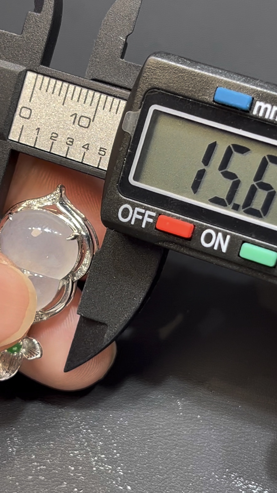 翡翠葫蘆造型|白金鑲嵌設計|吉祥開運精品 編號#626 8 翡翠葫蘆造型|白金鑲嵌設計|吉祥開運精品 編號#626 - Image 8