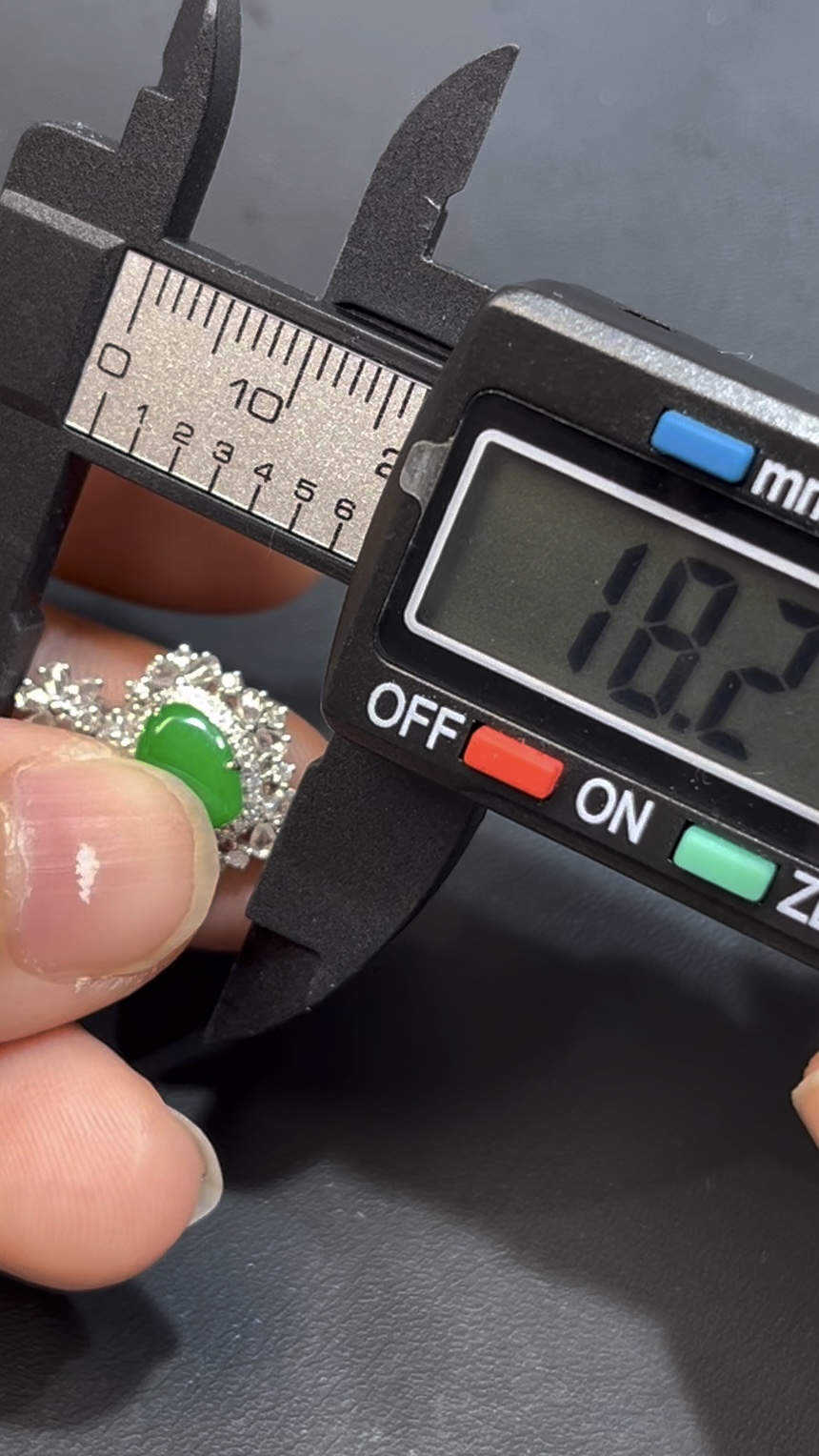 翡翠心形吊墜 編號641 天然A貨玉石 18K白金鑽石鑲嵌 小巧精緻 色澤亮麗 高級珠寶推薦 7 翡翠心形吊墜 編號641 天然A貨玉石 18K白金鑽石鑲嵌 小巧精緻 色澤亮麗 高級珠寶推薦 - Image 7