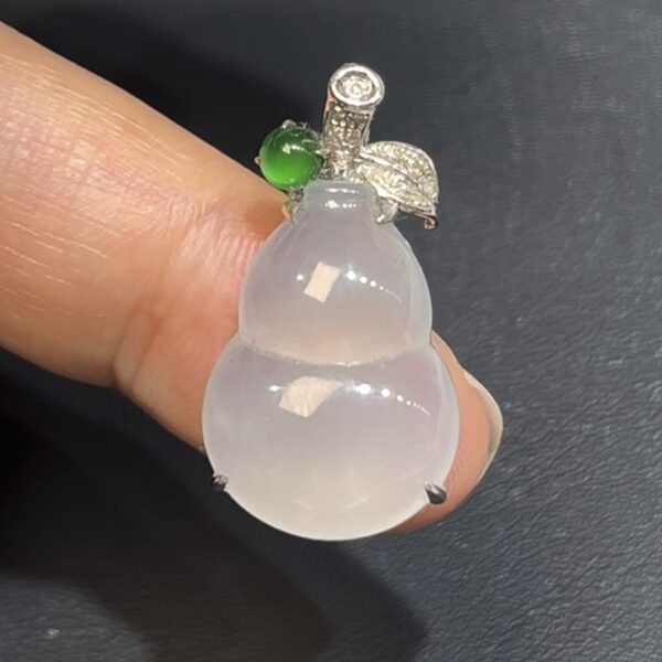 冰白翡翠葫蘆吊墜 18K白金枝葉設計 福祿寓意 天然玉石 收藏首選 編號#644