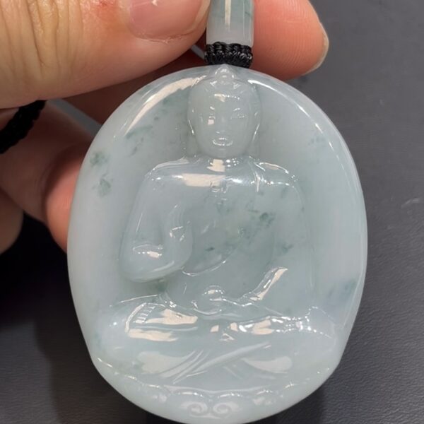 翡翠佛祖吊墜 編號#651｜玉質細膩如脂｜正坐莊嚴造型｜慈悲守護 收藏首選
