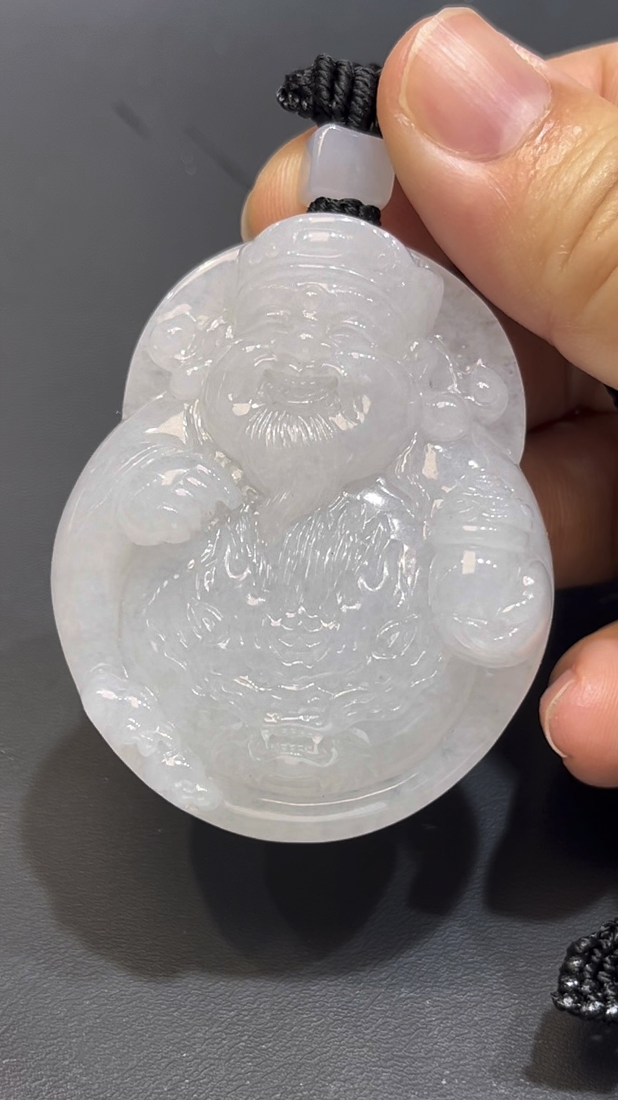 翡翠財神吊墜 編號#652|玉質細膩如脂|立體雕刻造型|招財寓意 收藏首選 2 翡翠財神吊墜 編號#652|玉質細膩如脂|立體雕刻造型|招財寓意 收藏首選 - Image 2