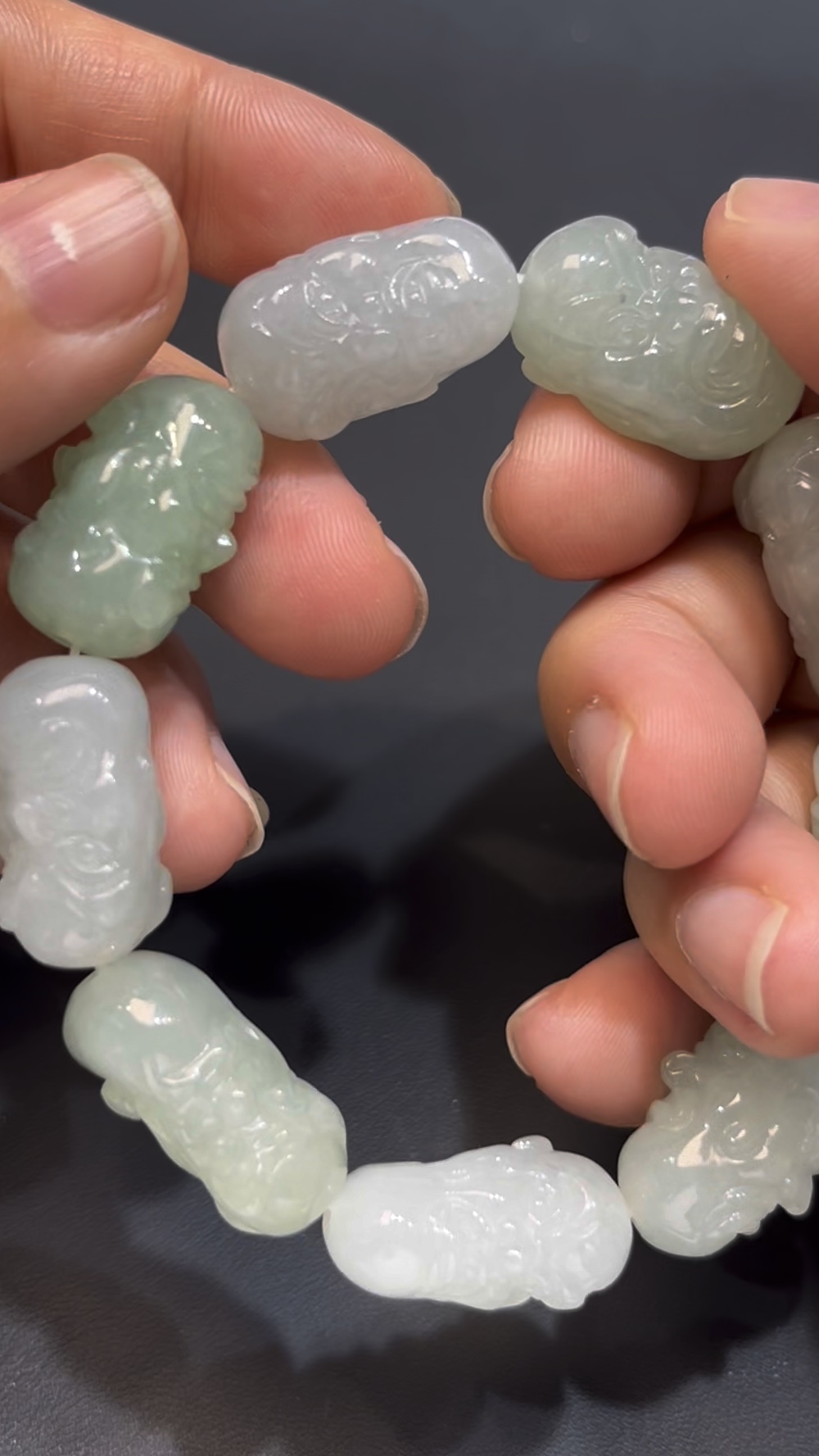 翡翠佛頭手串 編號#658|立體雕刻造型|天然玉料|守護寓意 收藏首選 2 翡翠佛頭手串 編號#658|立體雕刻造型|天然玉料|守護寓意 收藏首選 - Image 2