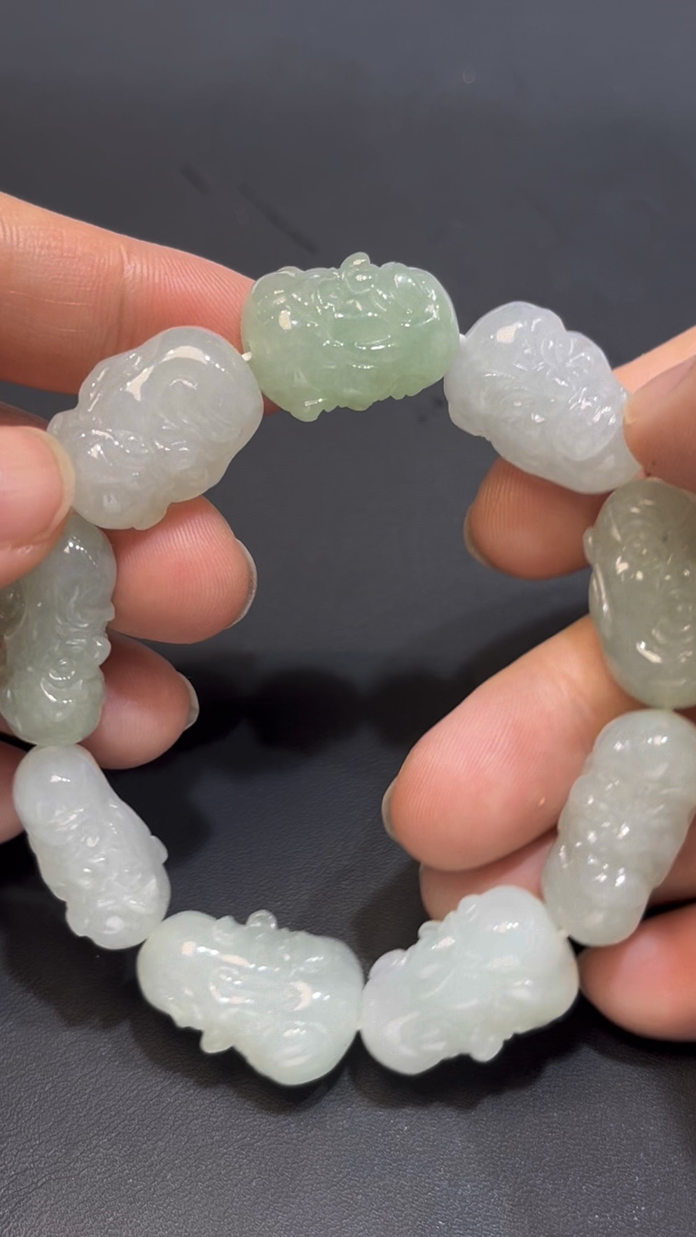 翡翠佛頭手串 編號#658|立體雕刻造型|天然玉料|守護寓意 收藏首選 3 翡翠佛頭手串 編號#658|立體雕刻造型|天然玉料|守護寓意 收藏首選 - Image 3