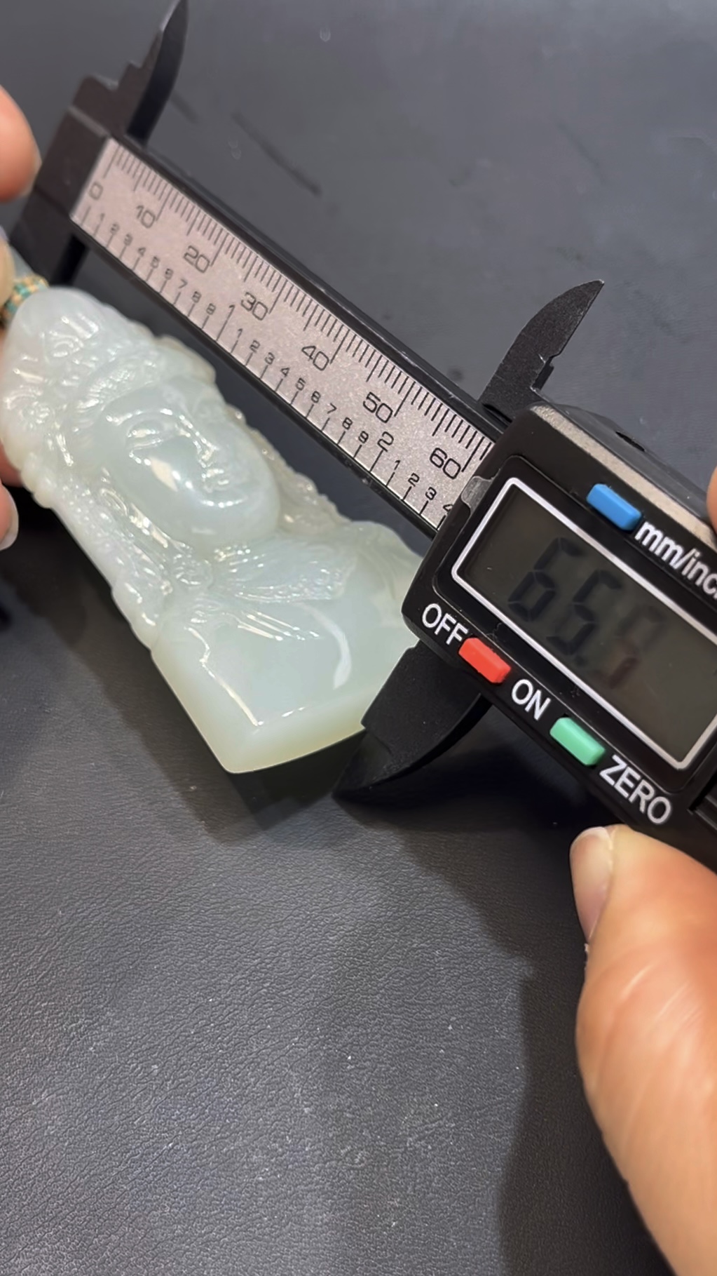 翡翠觀音頭像吊墜 編號#659|精雕細琢 線條到位|天然玉料 慈悲守護 收藏首選 8 翡翠觀音頭像吊墜 編號#659|精雕細琢 線條到位|天然玉料 慈悲守護 收藏首選 - Image 8