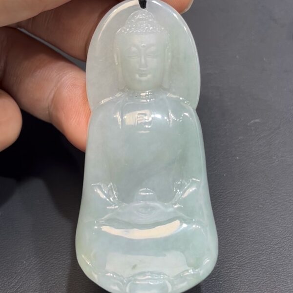 翡翠觀音佛祖吊墜 編號#660｜幼潔玉質 厚裝雕刻｜神韻十足 收藏首選
