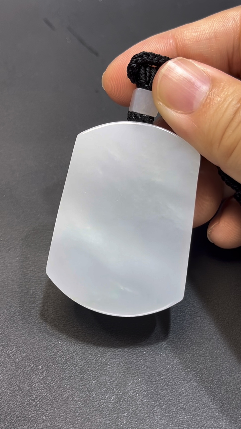 翡翠馬吊墜 編號#661|奔跑姿態 厚裝雕刻|幼潔玉質 動感設計 收藏首選 5 翡翠馬吊墜 編號#661|奔跑姿態 厚裝雕刻|幼潔玉質 動感設計 收藏首選 - Image 5