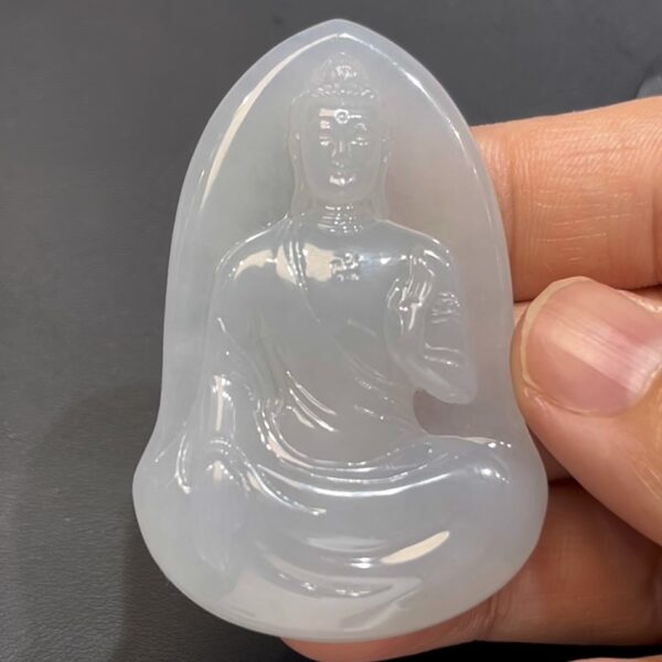 翡翠佛祖吊墜 編號#664｜幼潔玉質 厚裝雕刻｜神韻莊嚴 收藏首選